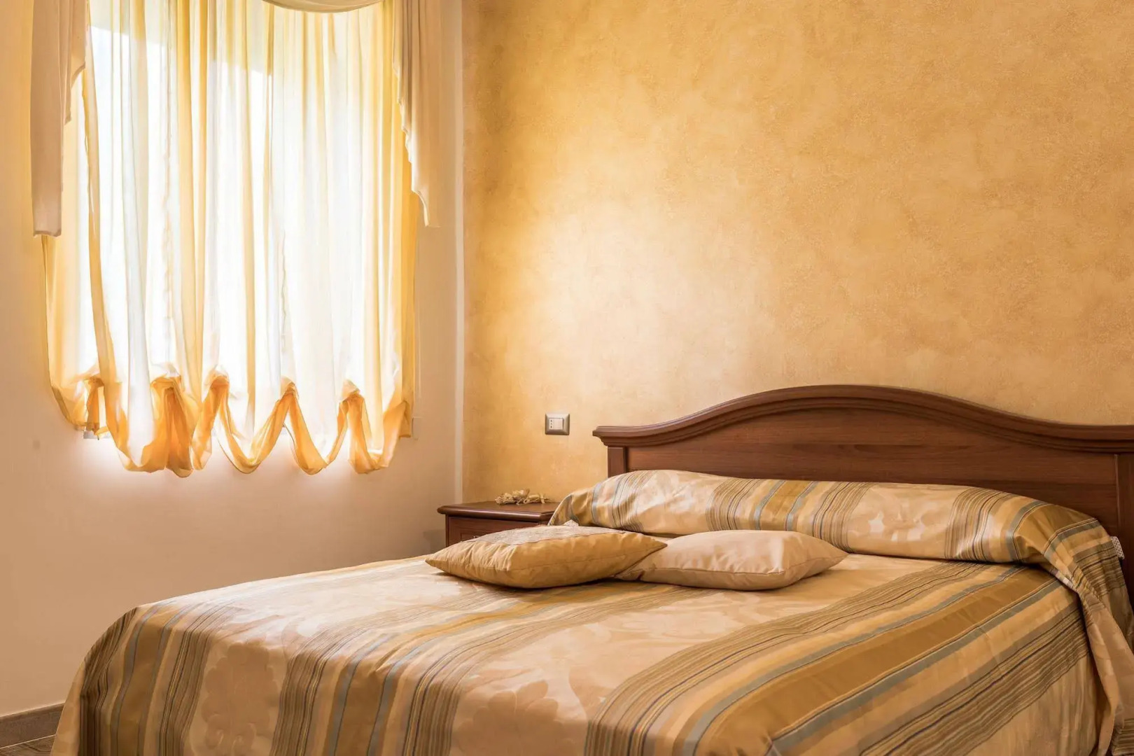 Bb La Mortella With Pool