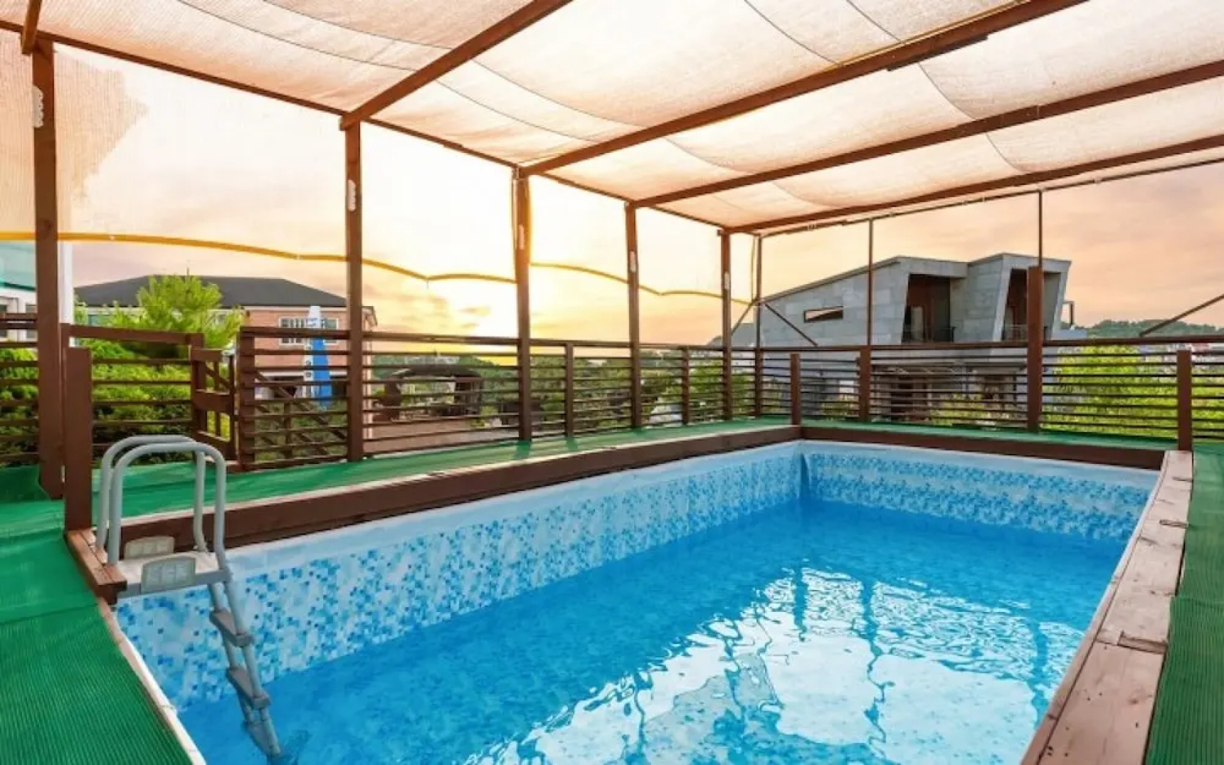 Taean Gold Hue Pension