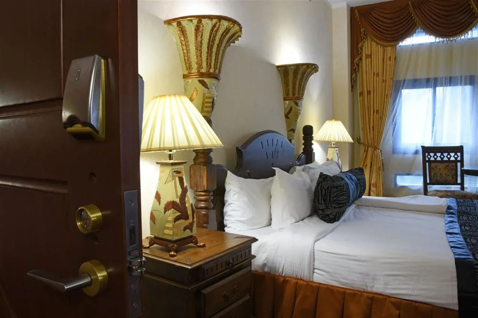 Курортный отель Imperial Resort Beach Hotel