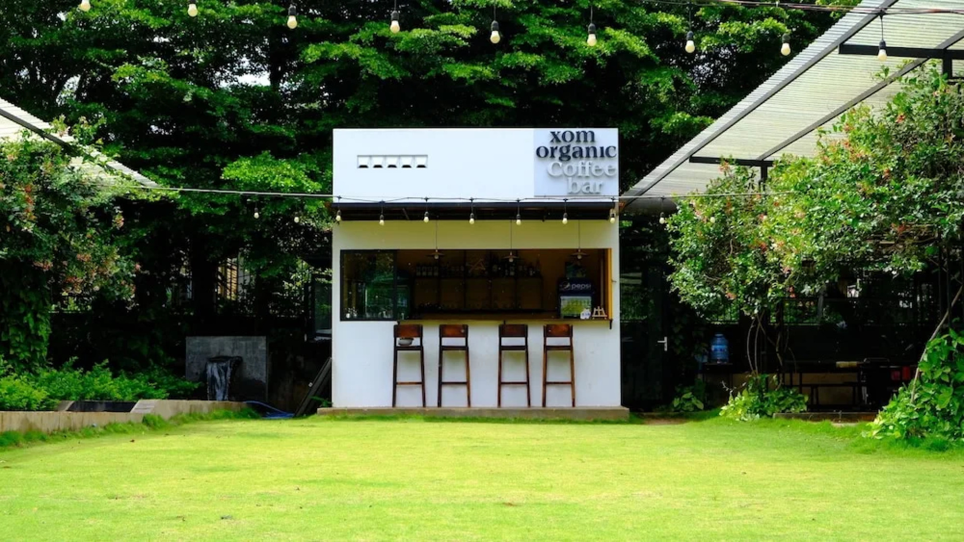 XOM Organic Farm Stay