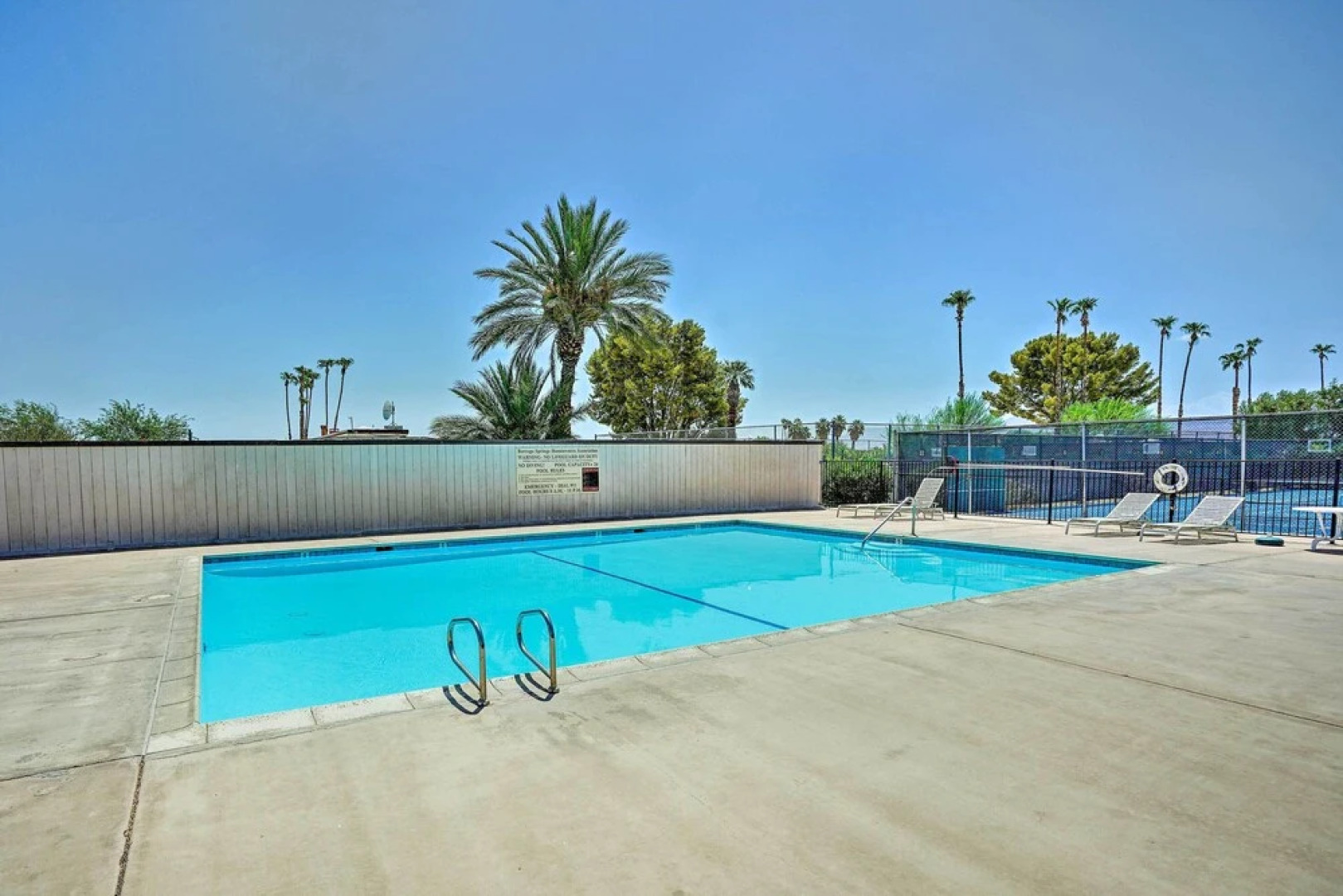 Borrego Springs Vacation Rental: Patio & Gas Grill