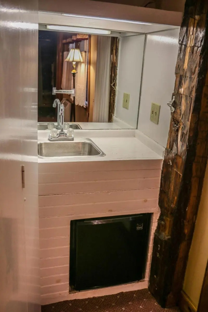 The Cornell Inn, Lenox & The Berkshires