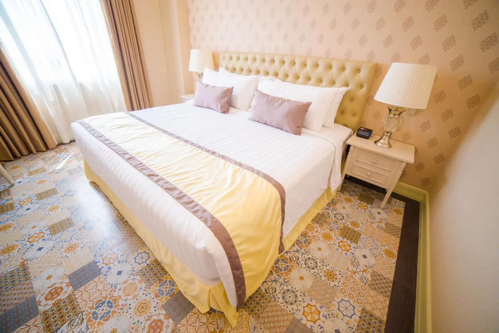 Rizal Park Hotel