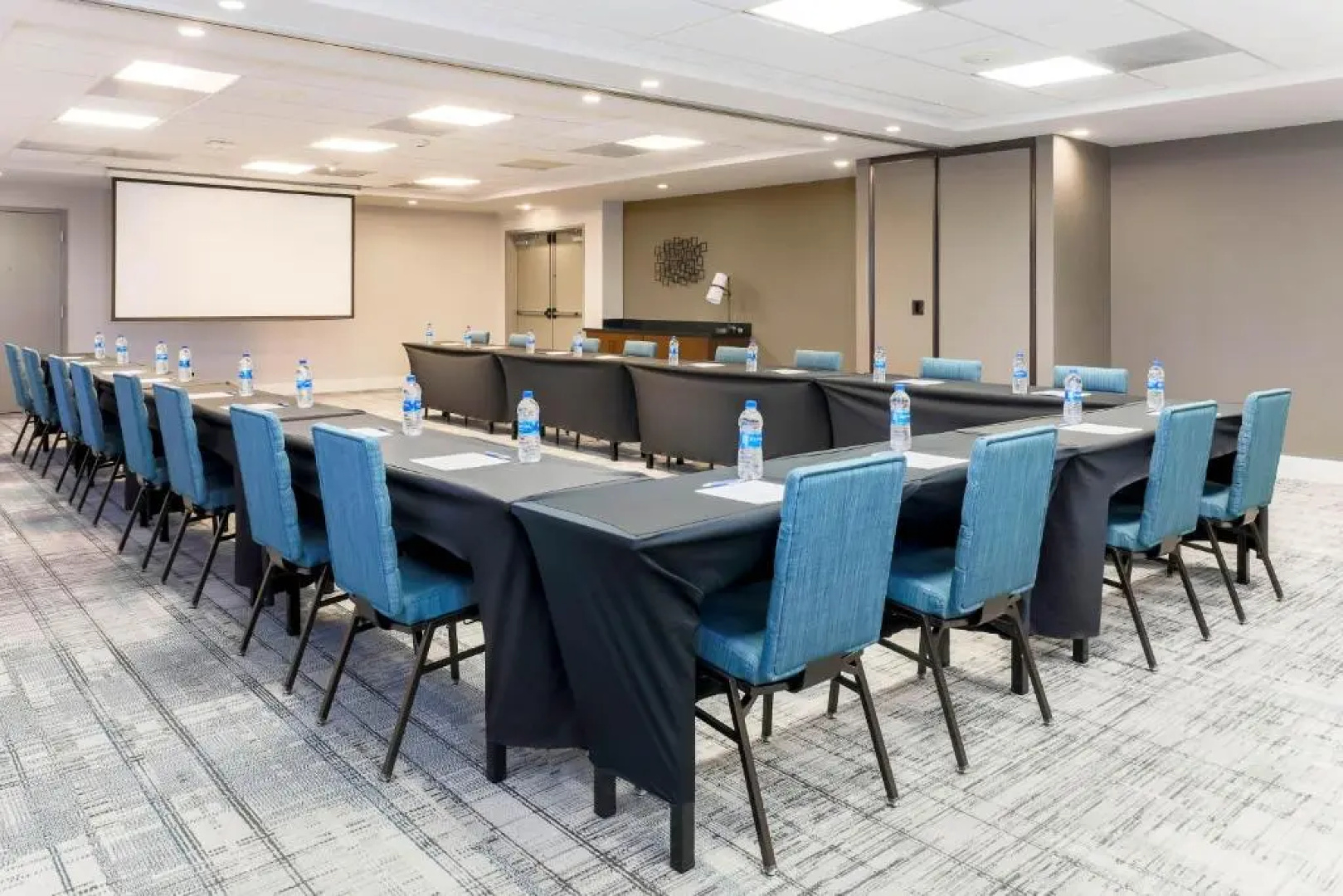 Four Points by Sheraton Ontario-Rancho Cucamonga