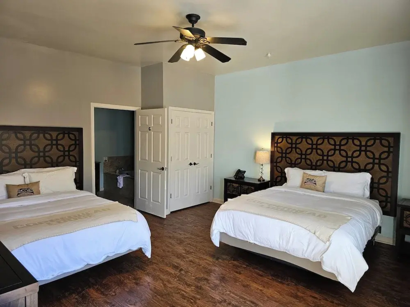 Copperhead Lodge and Resort Cabin Rentals