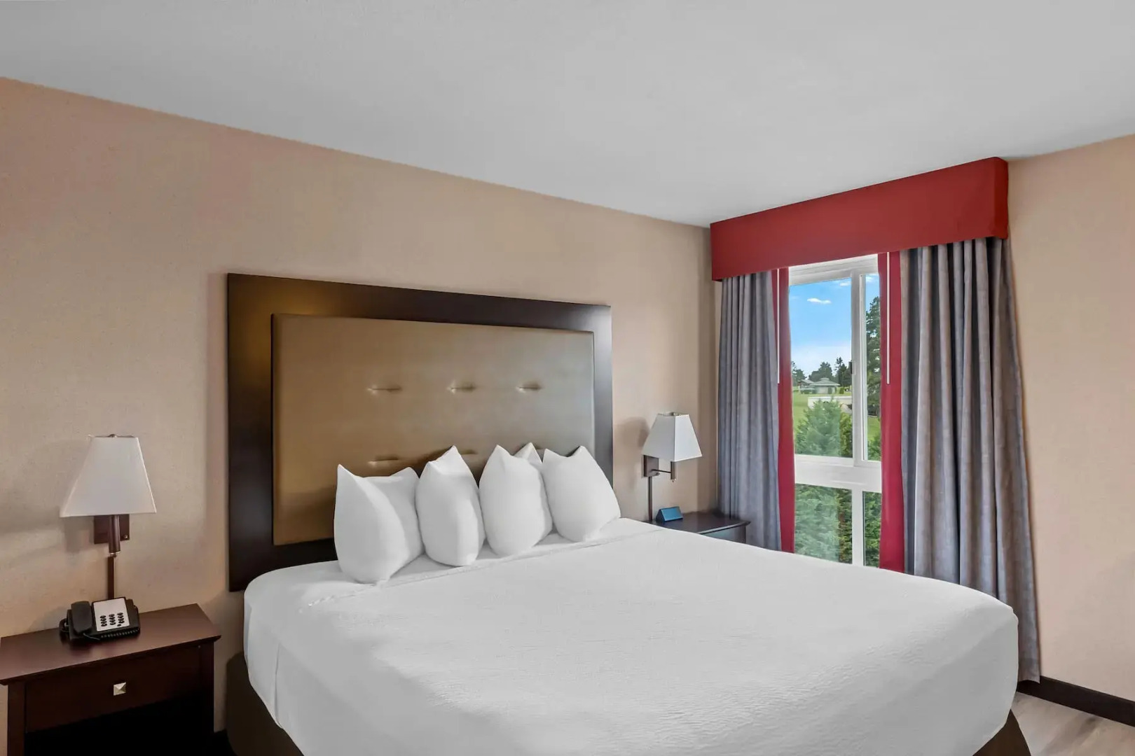 Ramada by Wyndham SeaTac Airport