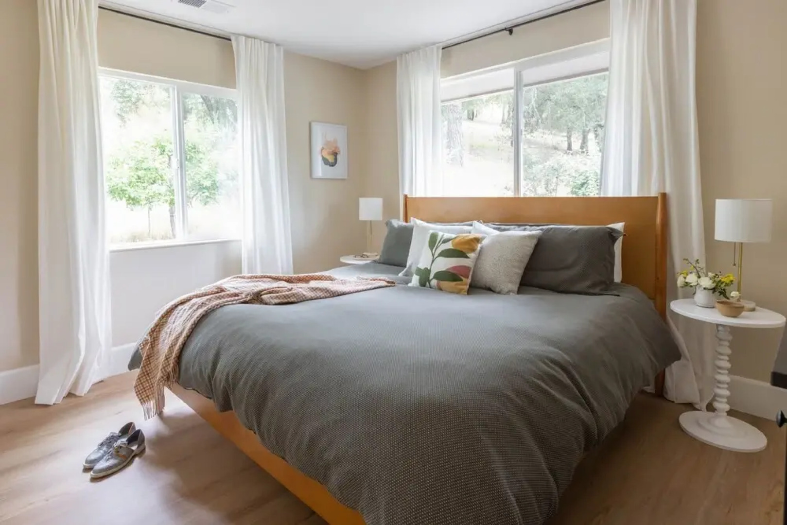 Hidden Gem! 3br Private Luxury Oasis In Healdsburg 3 Bedroom Home by RedAwning