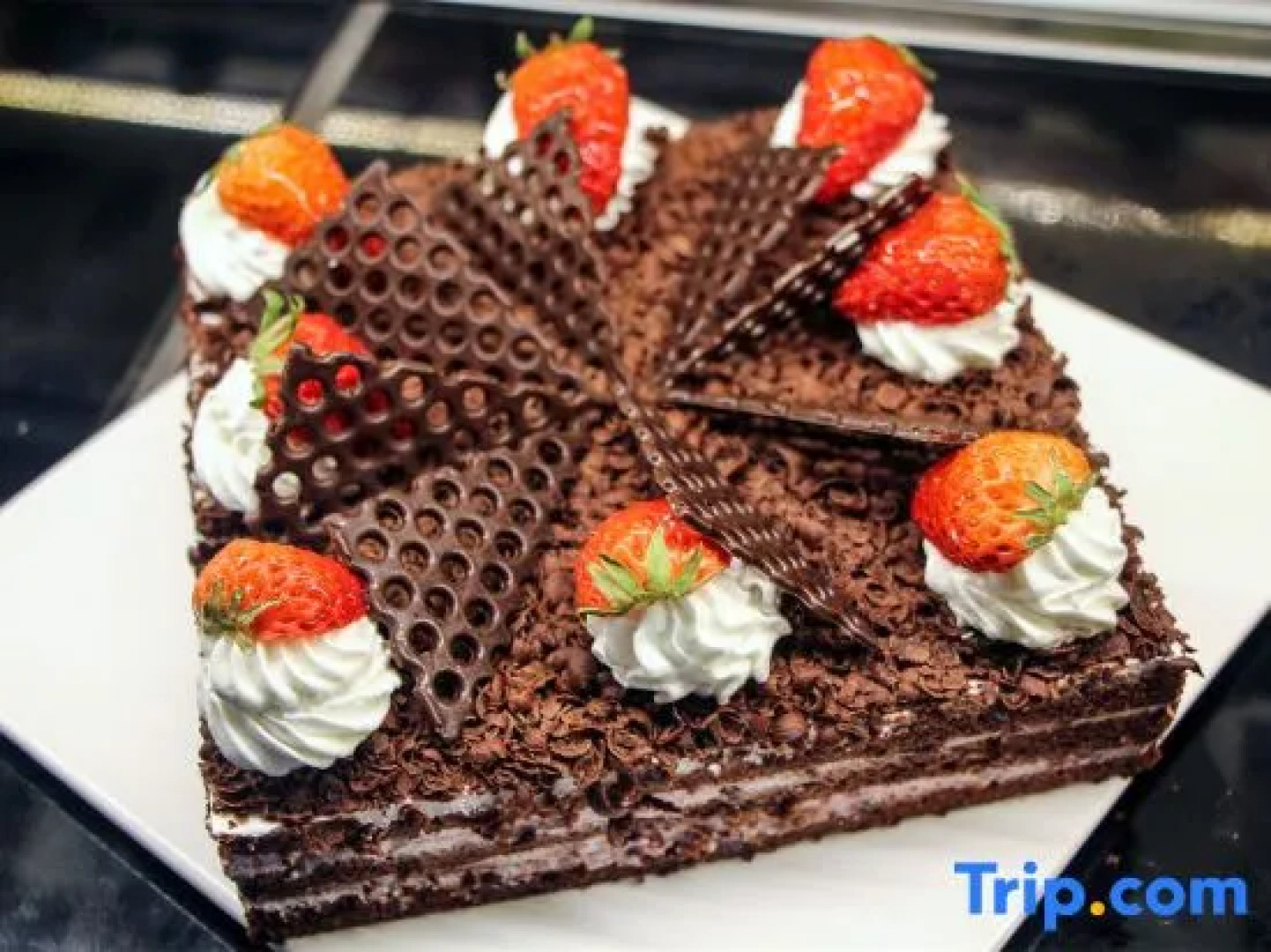 Zixuan Holiday Hotel