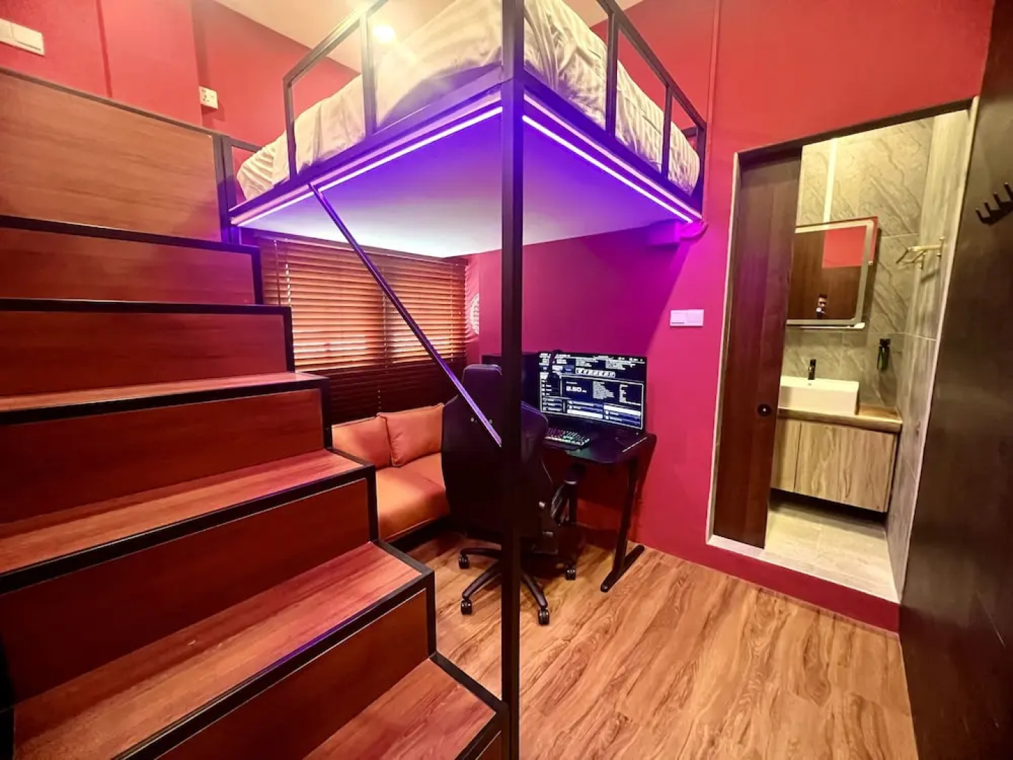 Arena eSports Hotel at Bugis Village
