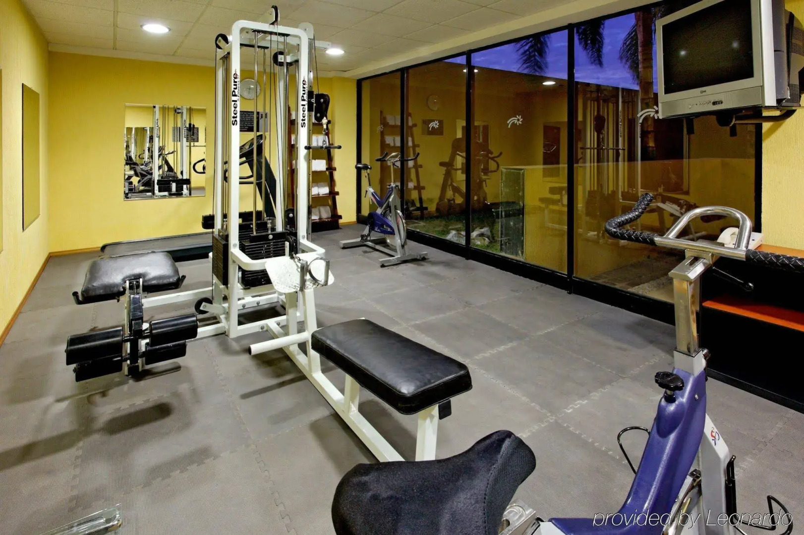 Holiday Inn Express Nuevo Laredo by IHG