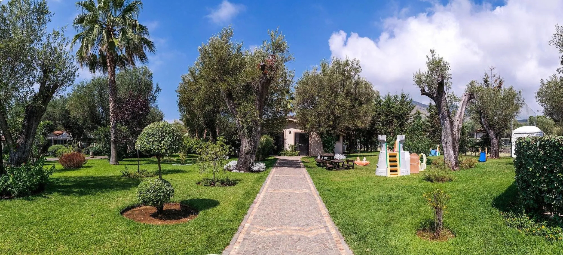 Villaggio Blue Marine