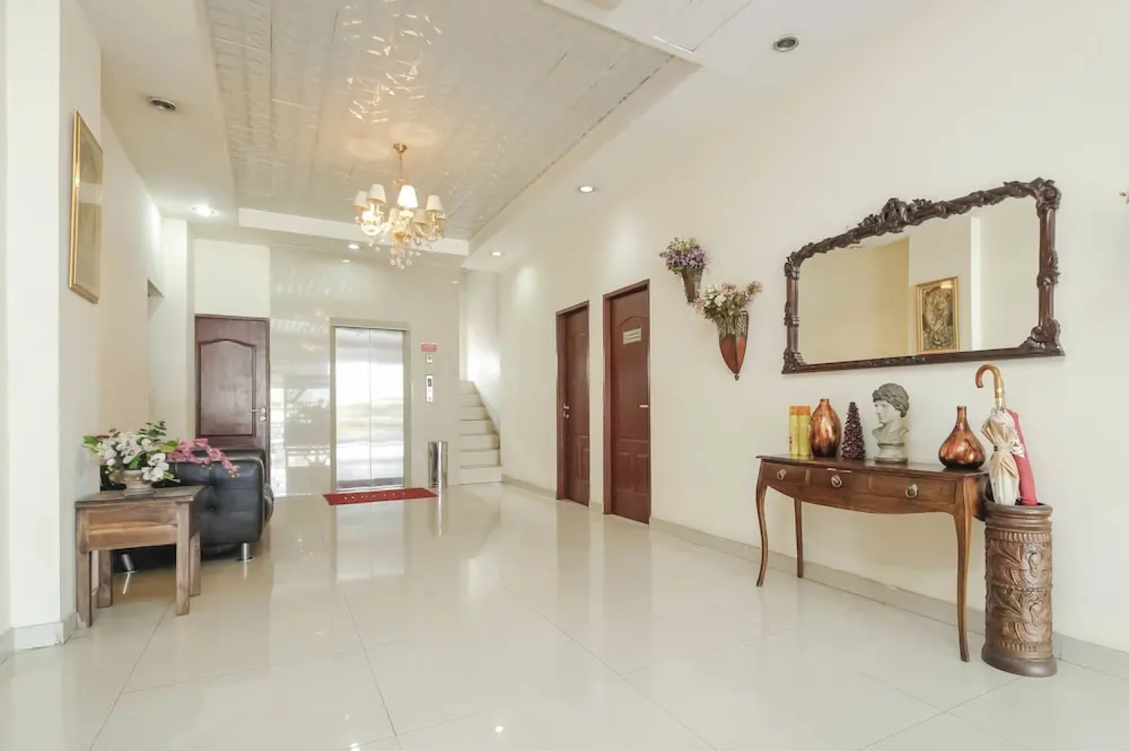 Hotel Teratai Cikarang