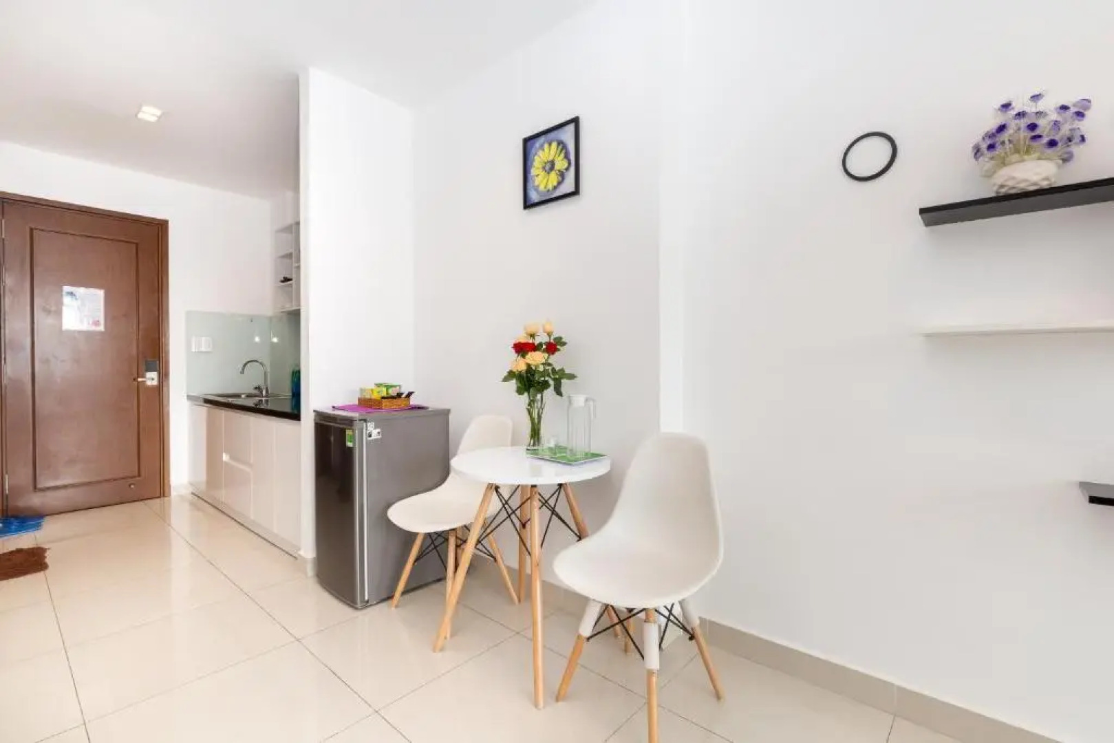 Sky Center Near Airport