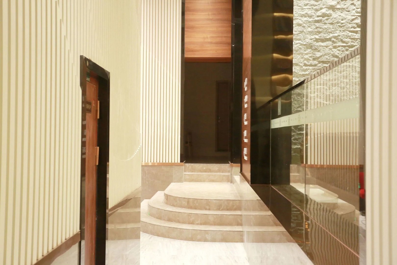 Poltton International Service Apartment Mayangxi Branch