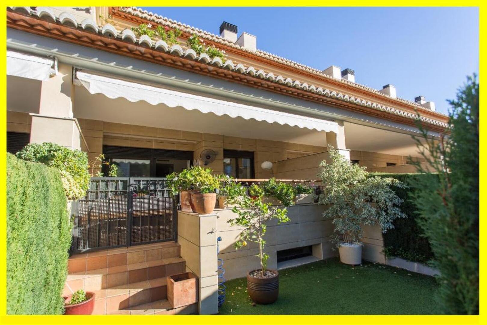 Stylish townhouse - RESORT facilities