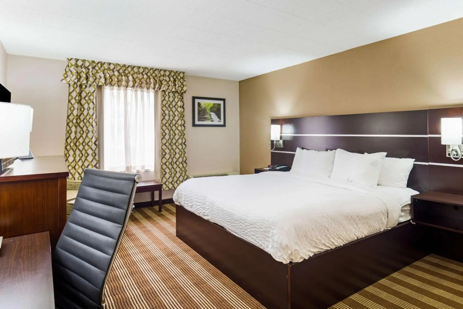Pocono Inn & Banquet