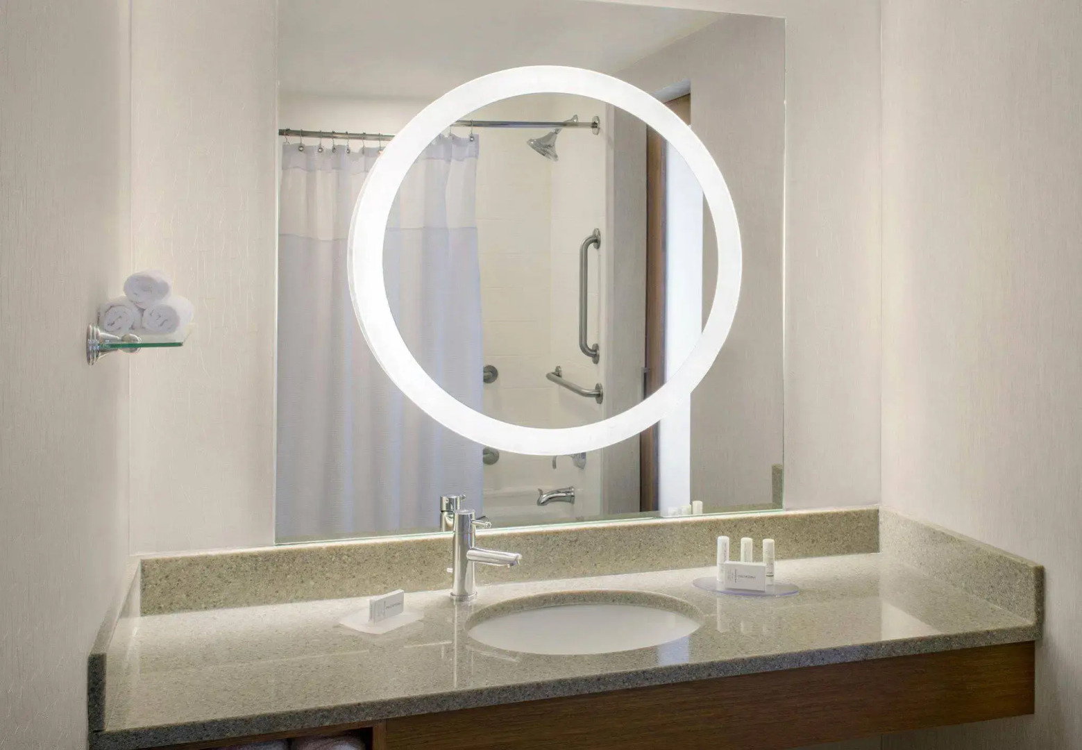 SpringHill Suites by Marriott Long Island Brookhaven