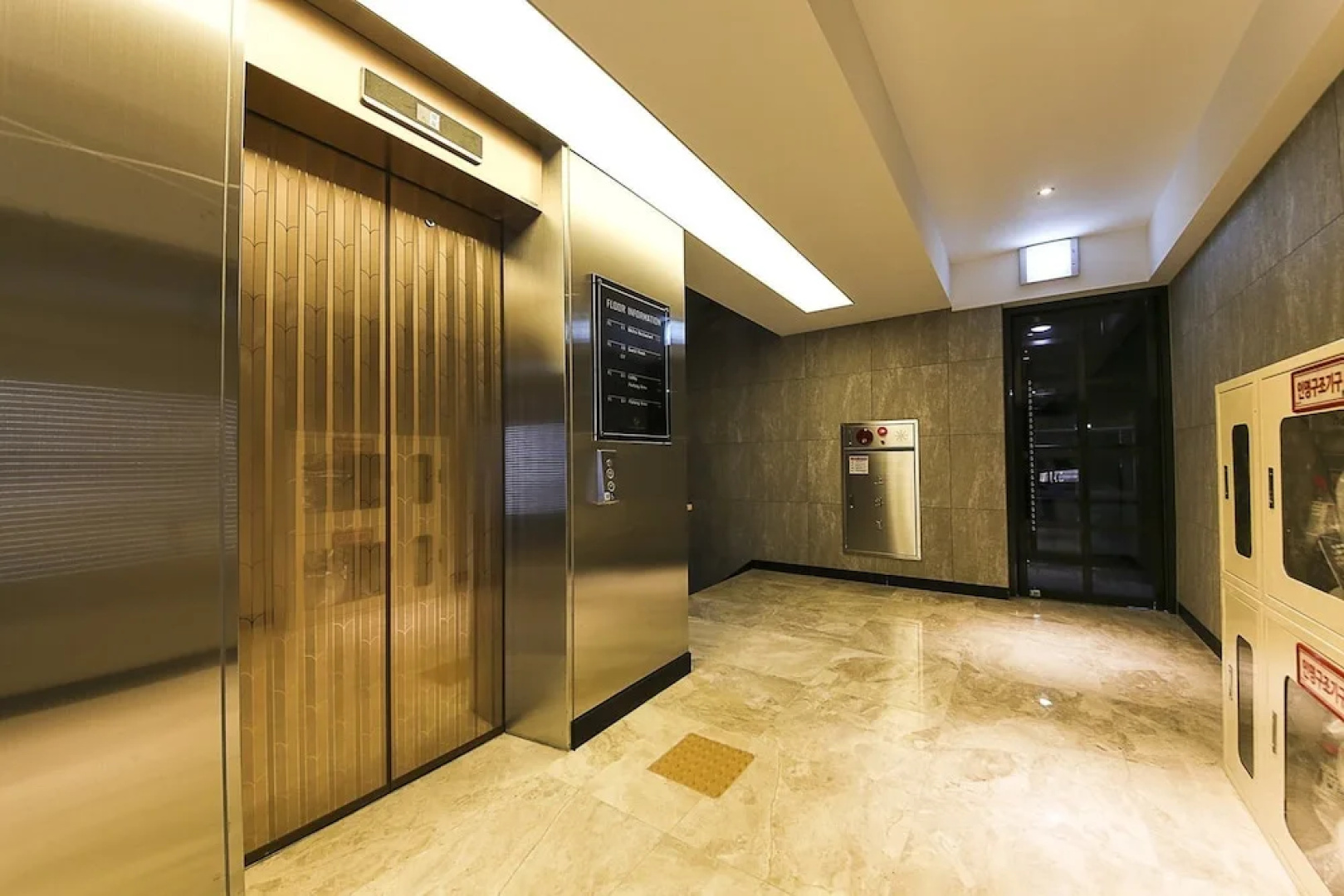 Central Person Hotel Pyeongtaek