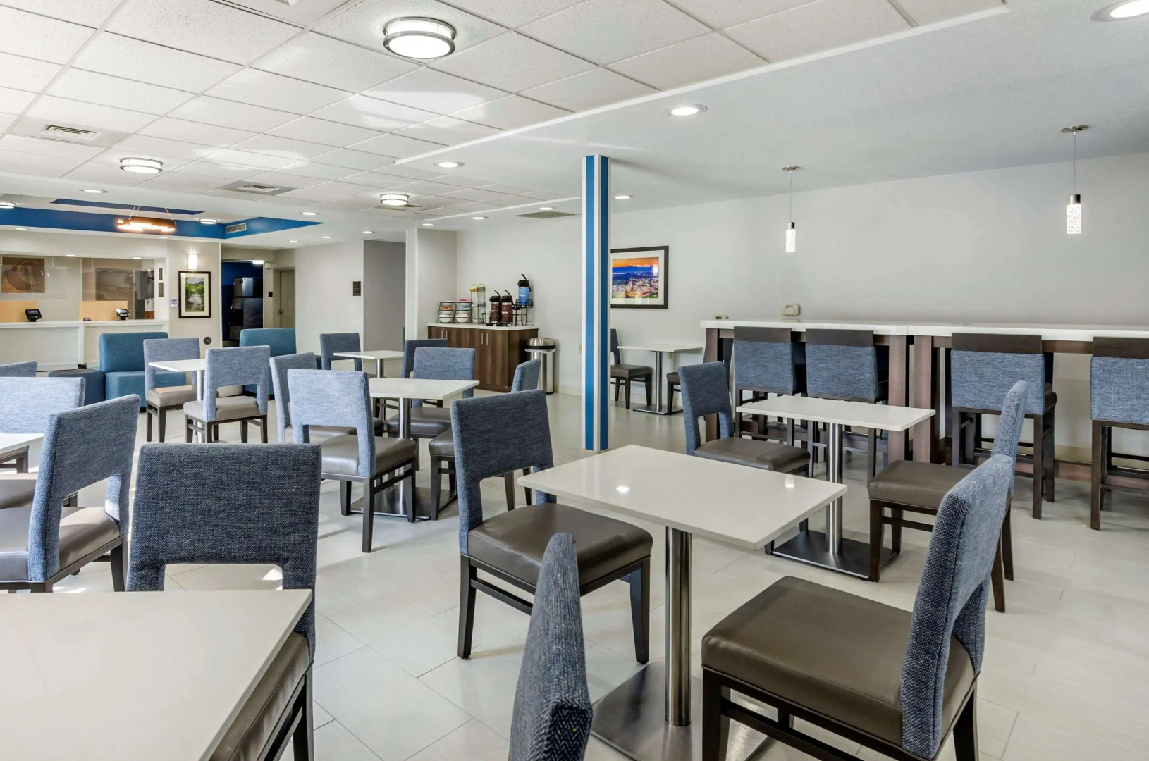 Comfort Inn & Suites Troutville - Roanoke North /