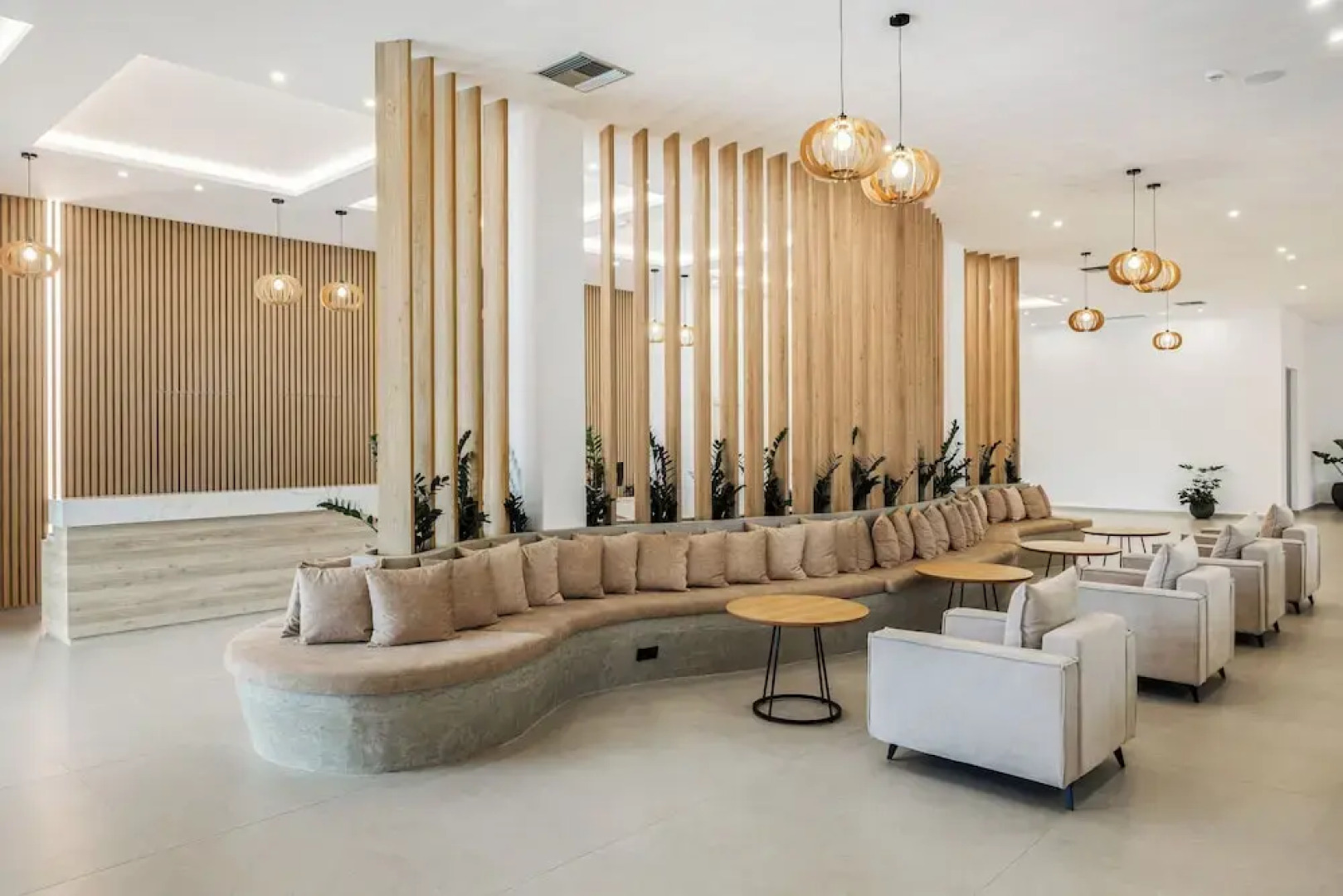 White Olive Marine Aquapark