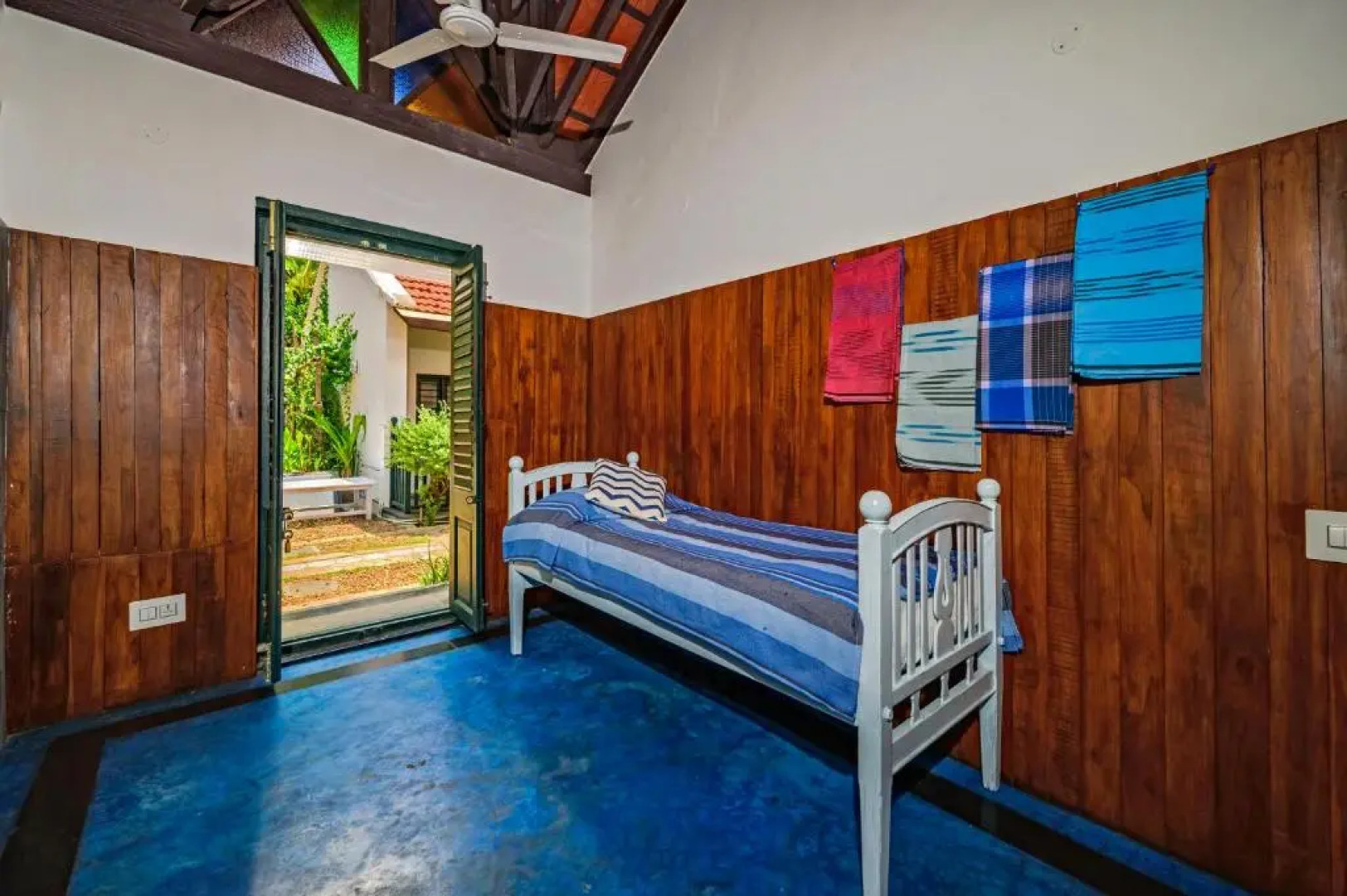 Neemrana's Coconut Alley