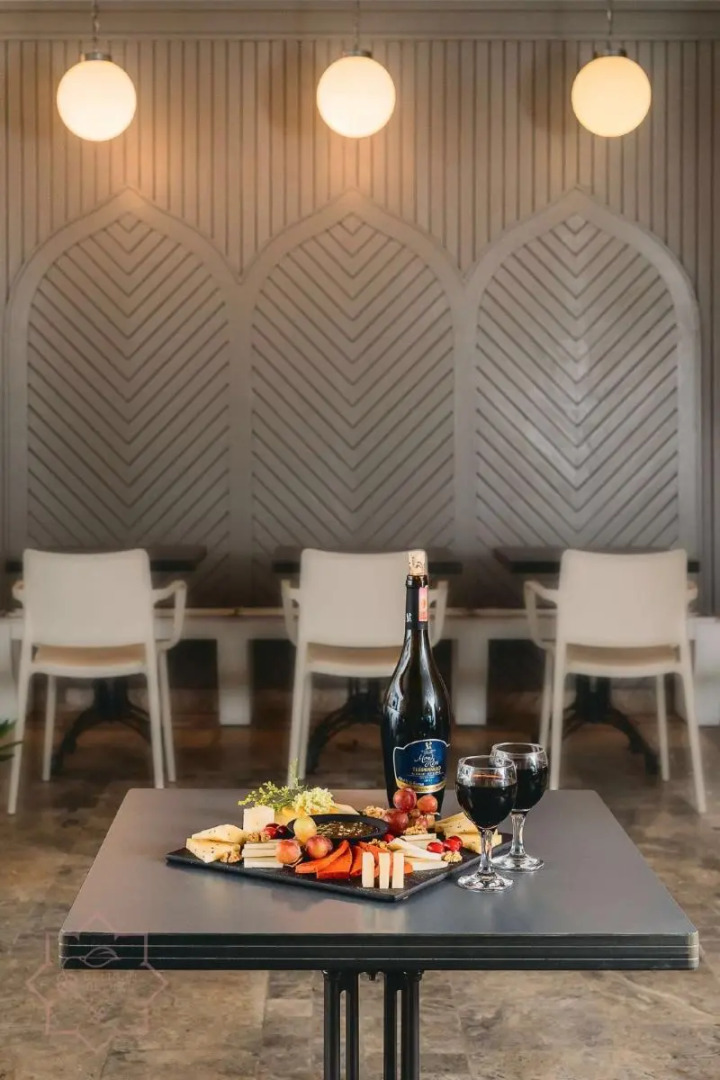 Delight Deluxe Hotel