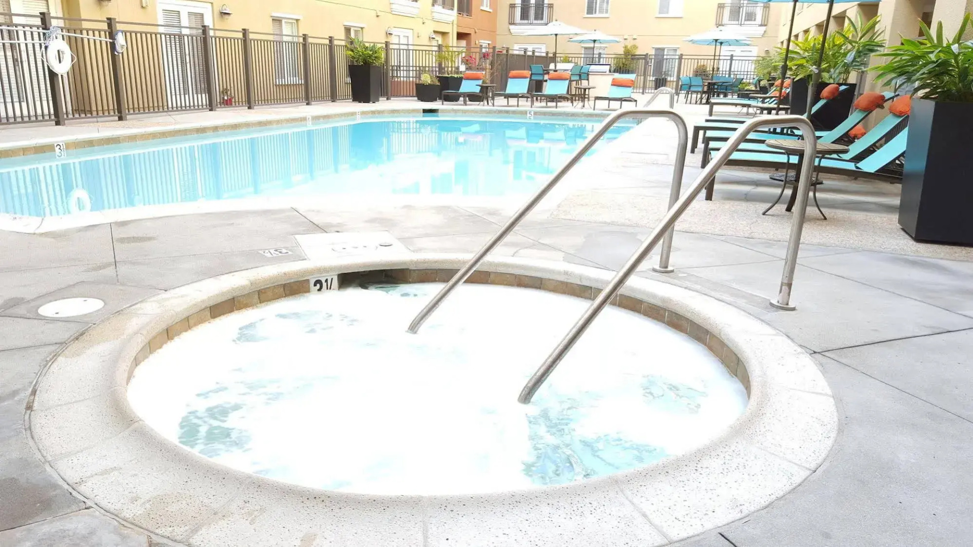 Apartment near Gaslamp & Convetion Center