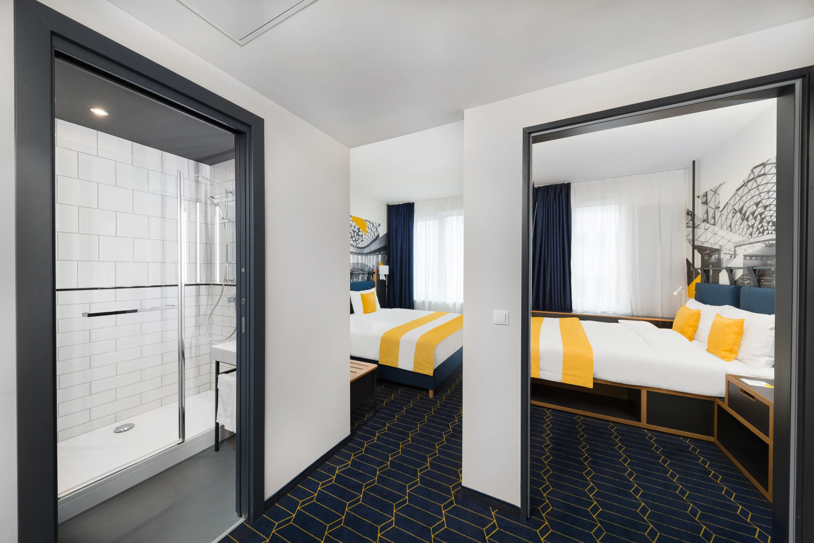 D8 Hotel