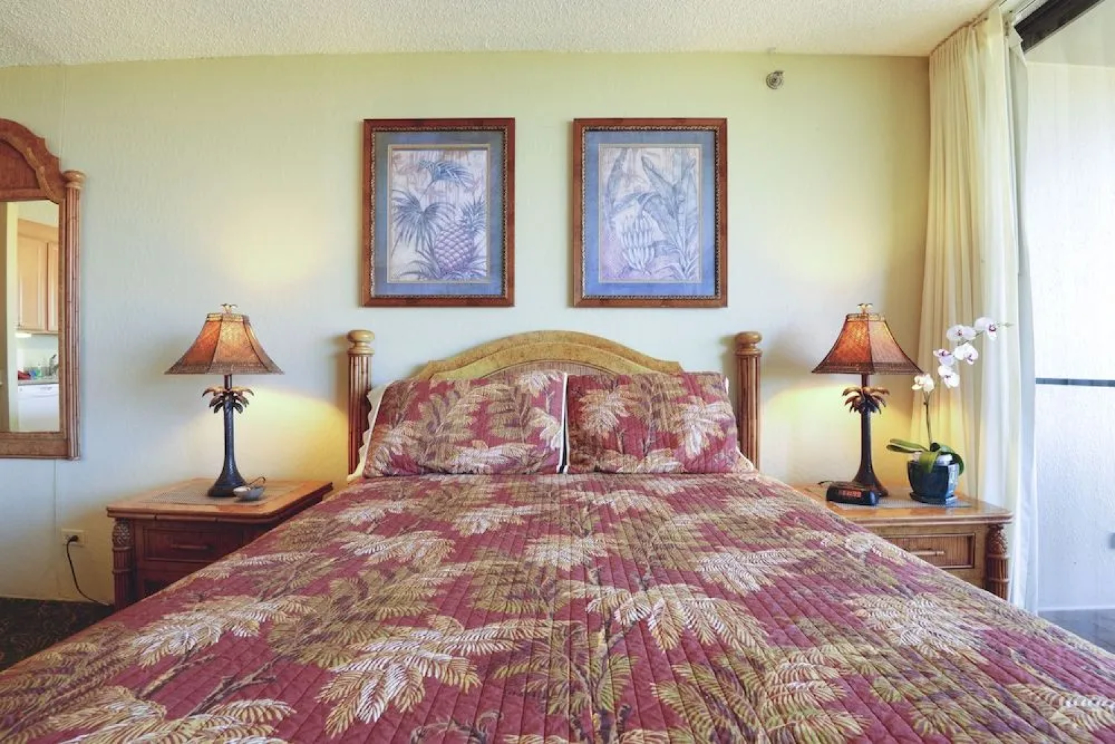 Kaanapali Shores Studio 742 Studio Bedroom Condo by RedAwning