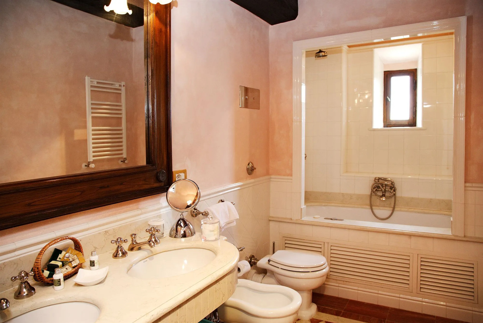 Castello di Spaltenna- Small Luxury Hotels of the World