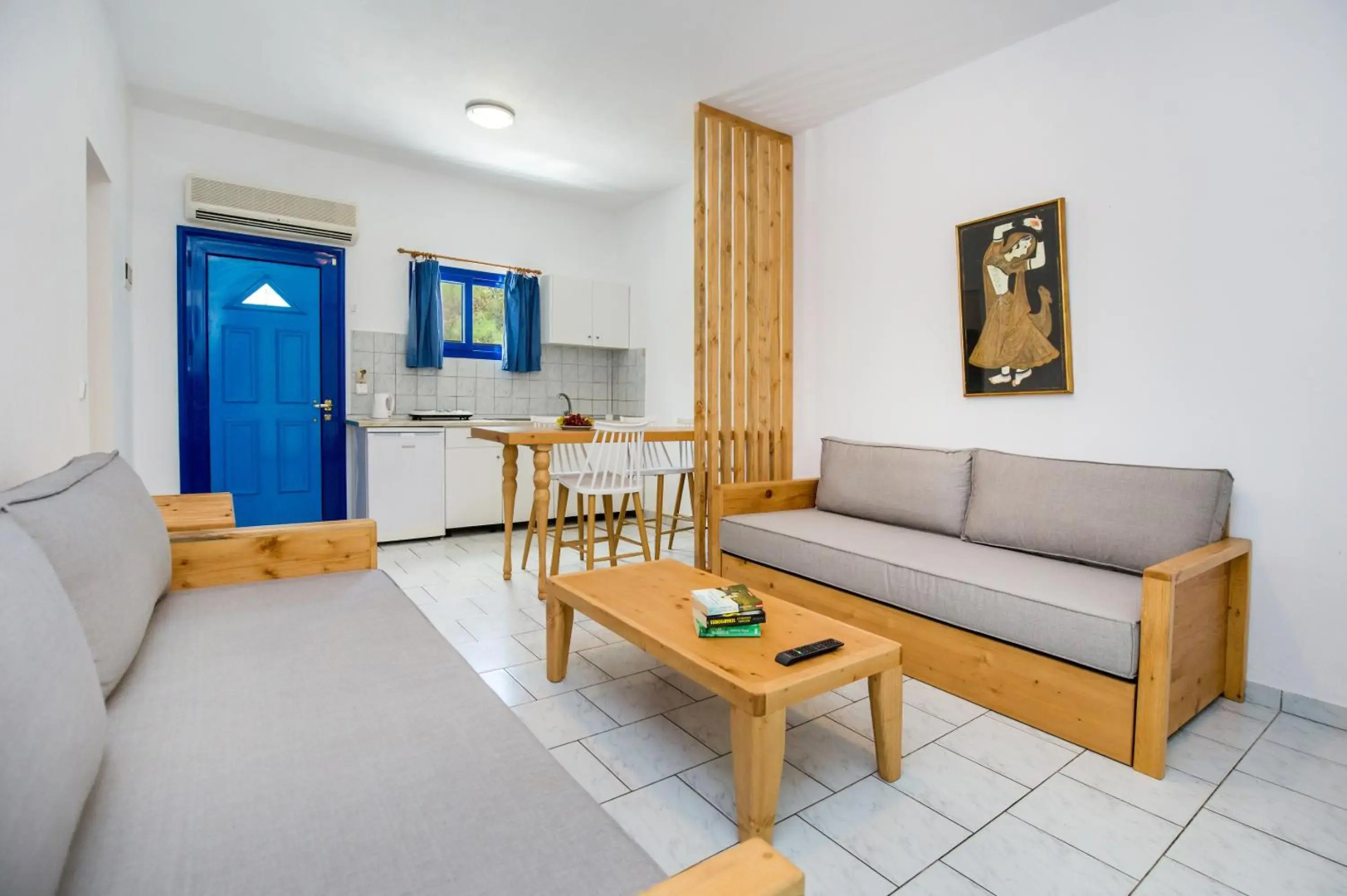 Rodon House Aparthotel