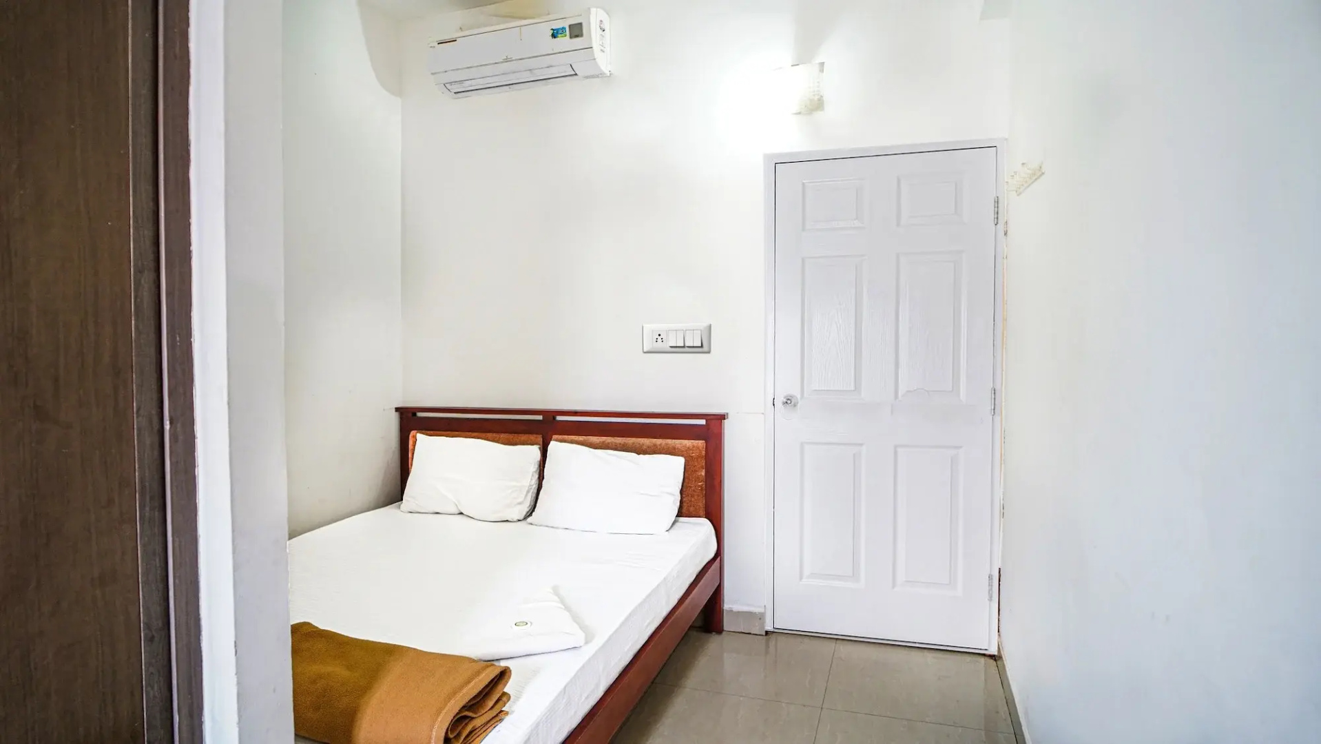 Kay Kay Residency