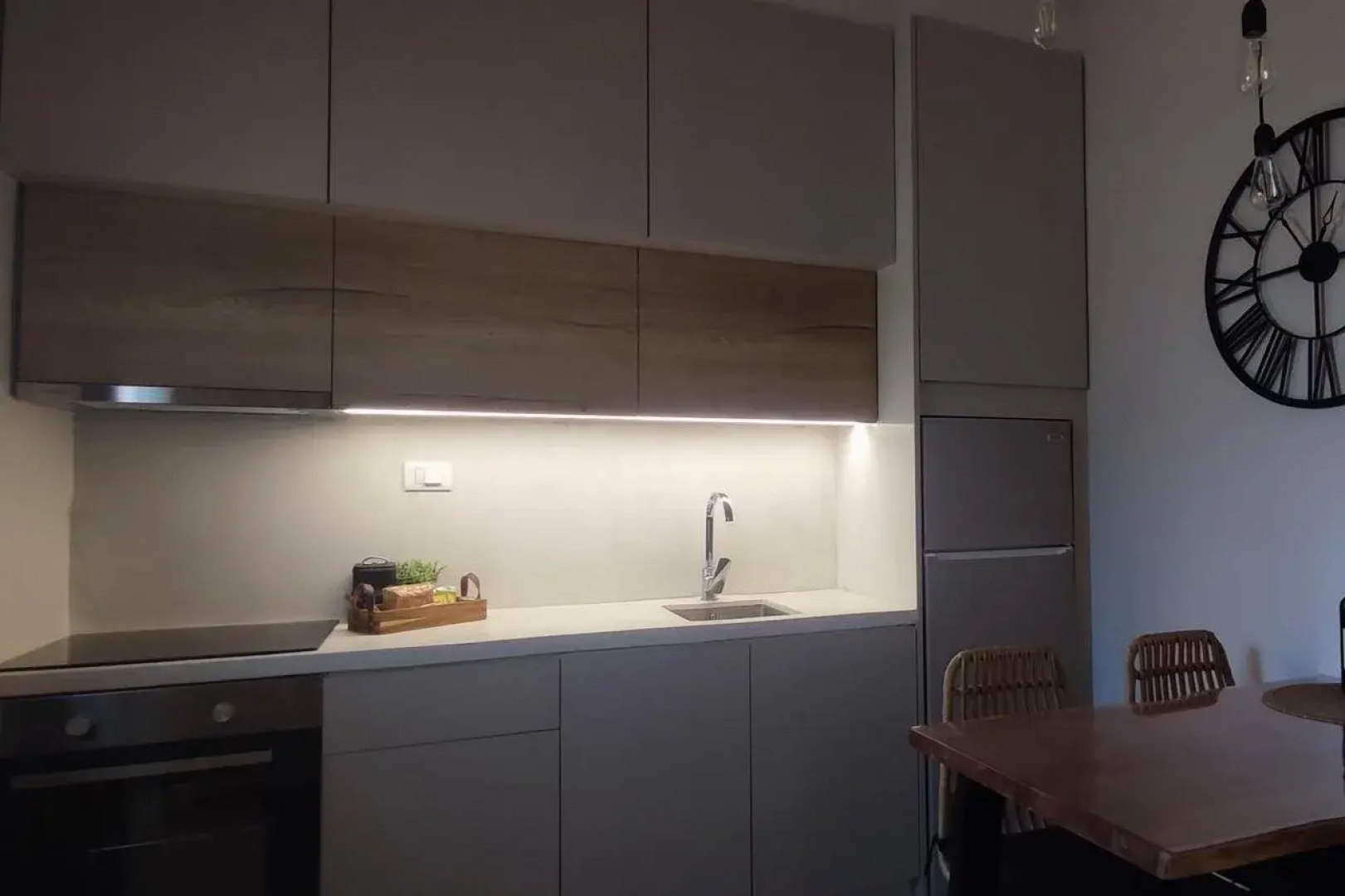 Niki Apartments