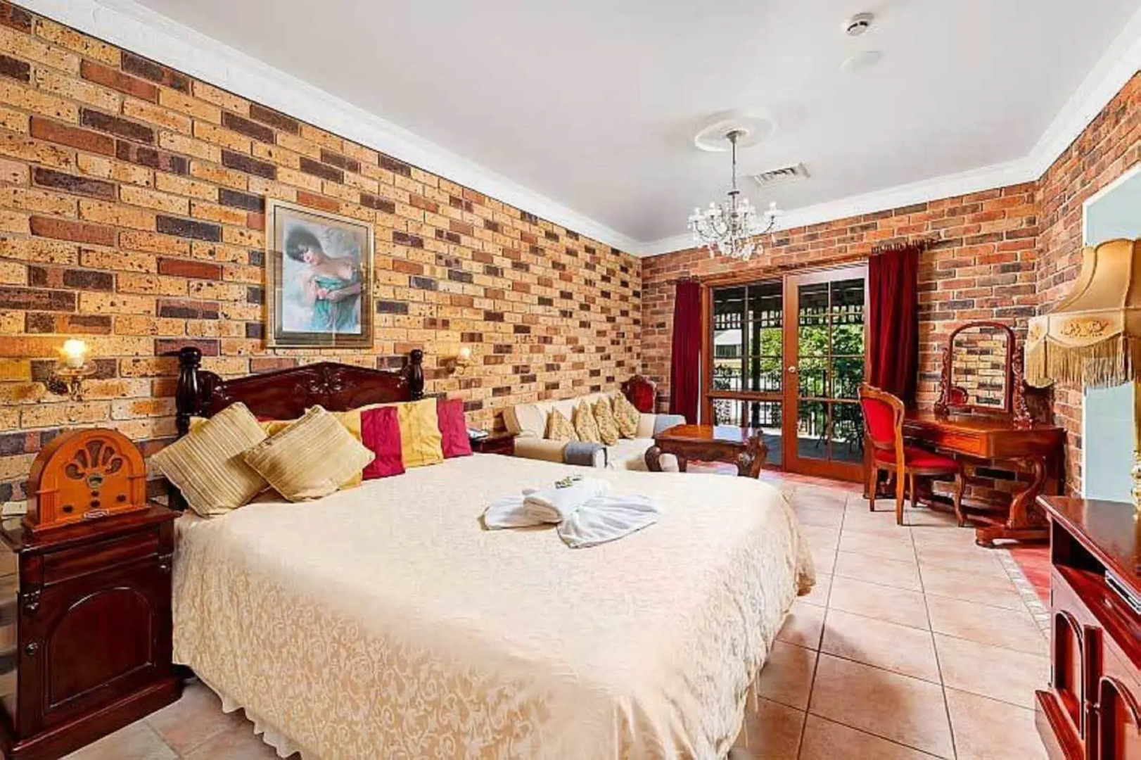 Ettalong Beach Tourist Resort