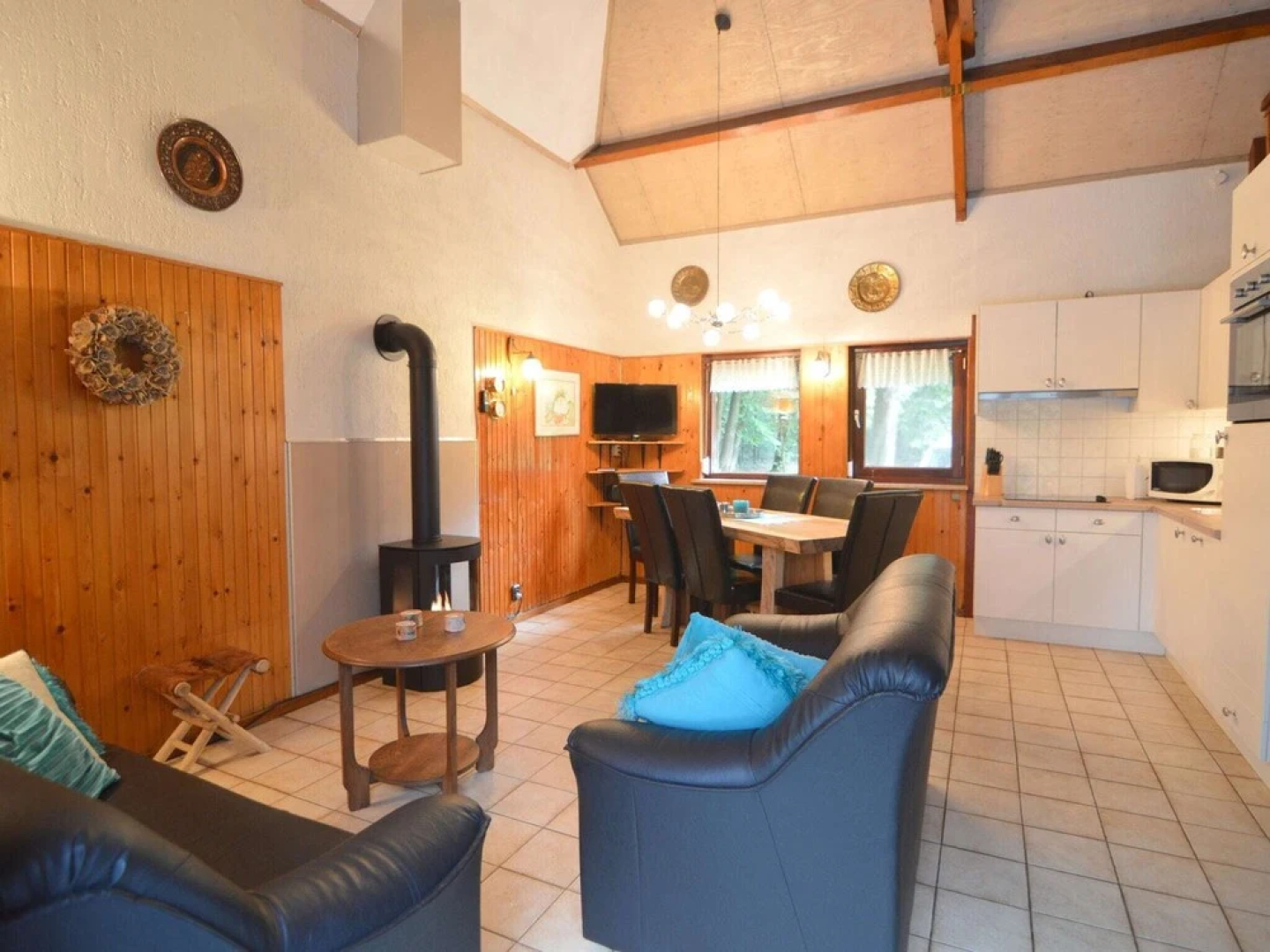 Cozy Holiday Home in Uden with Private Garden