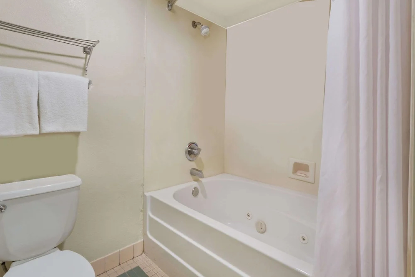 Days Inn Lathrop