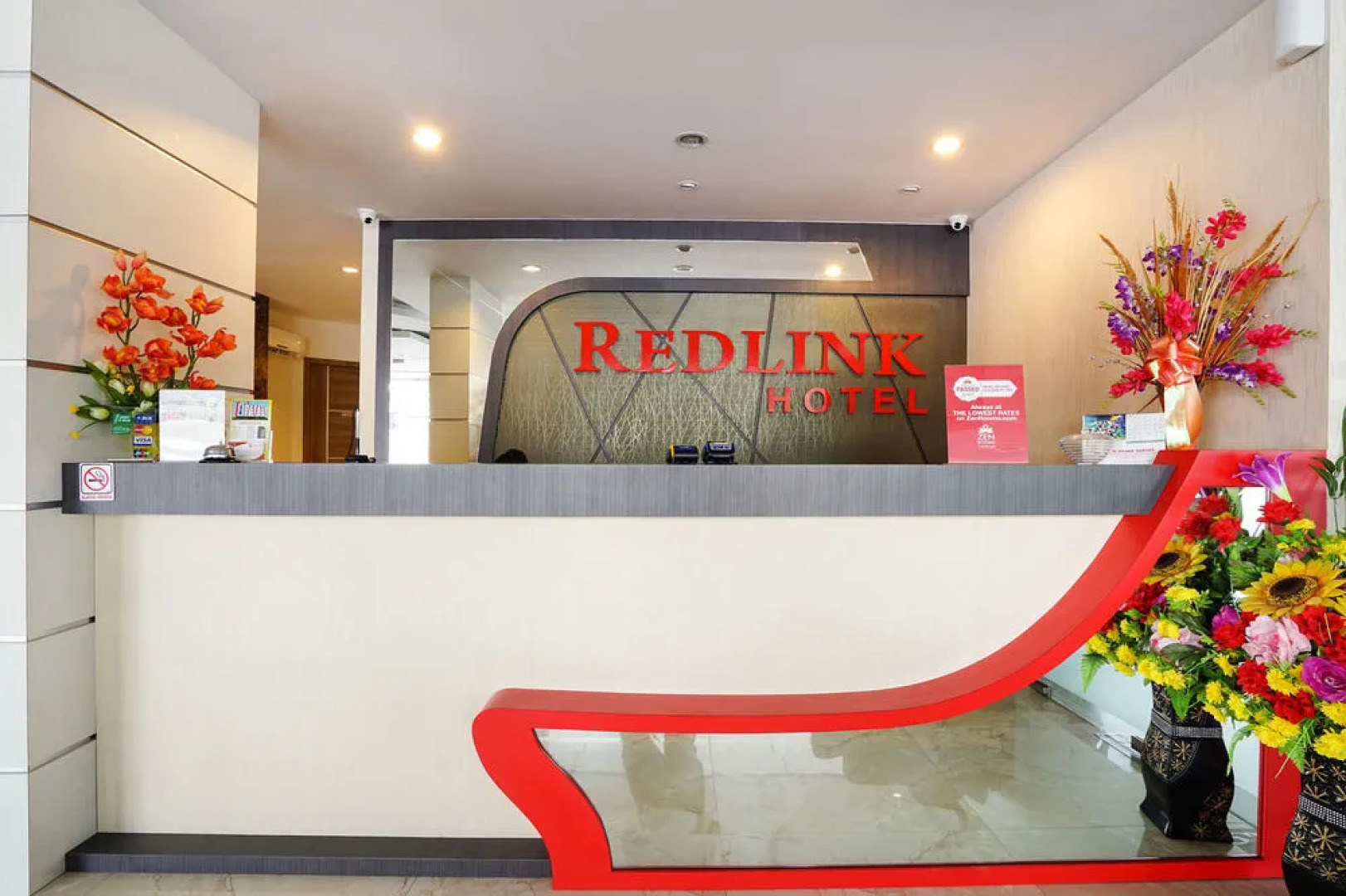 ZEN Rooms Near Mitra Raya