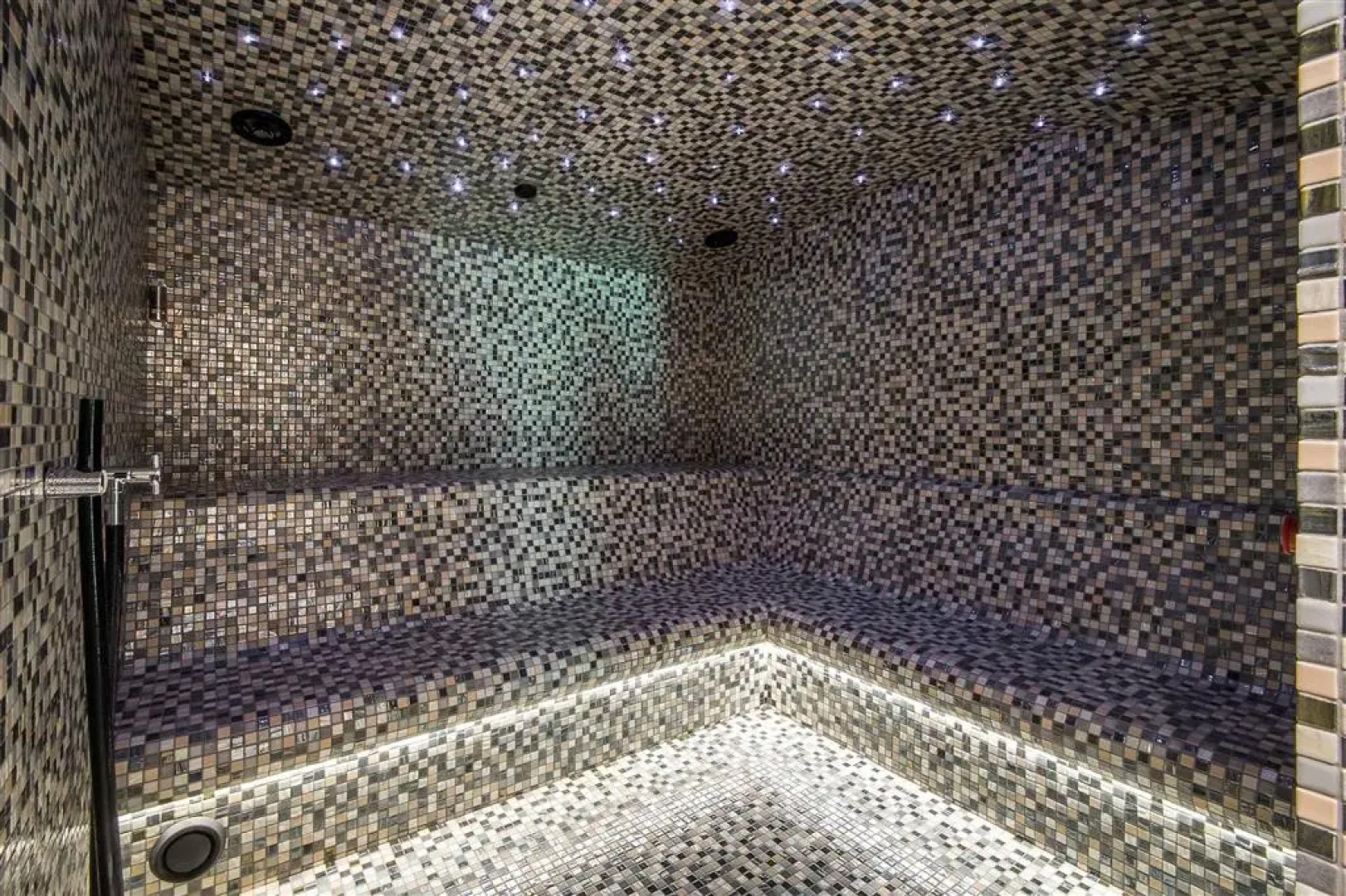 Chateau De Massillan