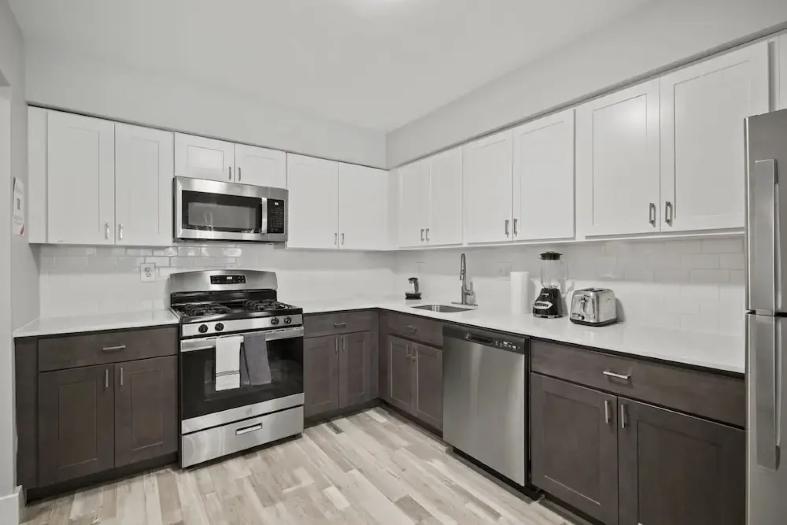 2BR Stay Close to Downtown