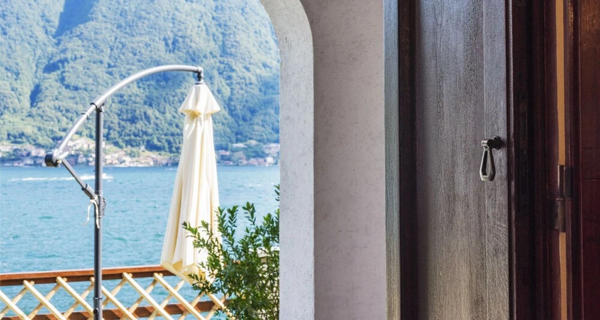 Villa Bianca on the Lake - Parking