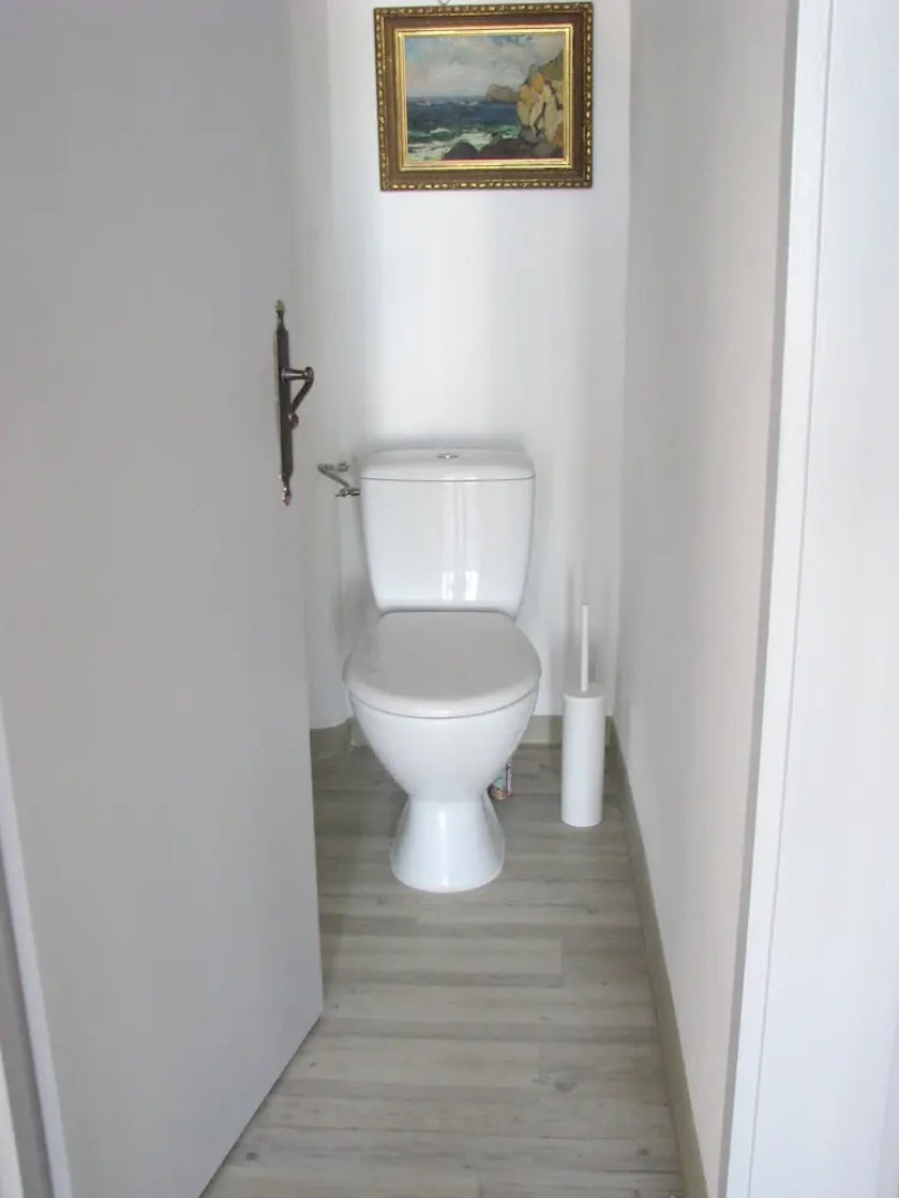 Apartment With one Bedroom in Toulon, With Wonderful sea View, Furnished Balcony and Wifi - 300 m From the Beach