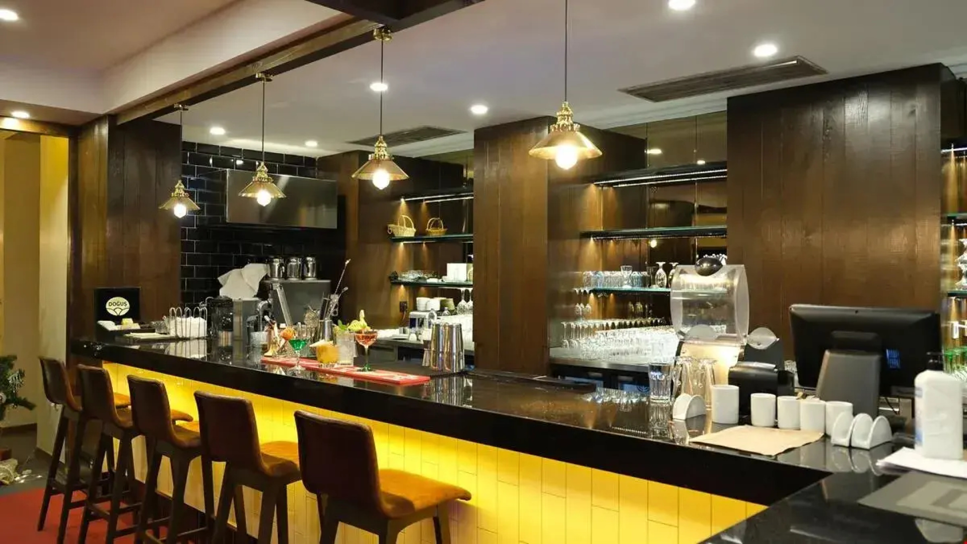 No 21 Hotel