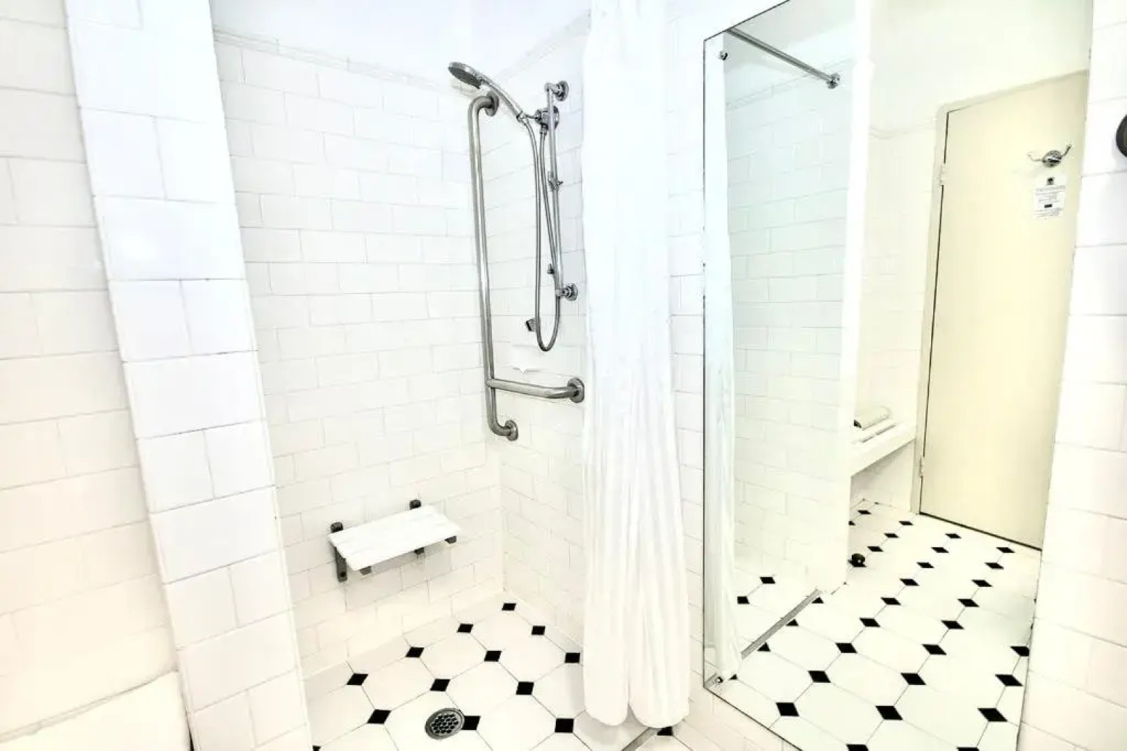 Briars Country Lodge