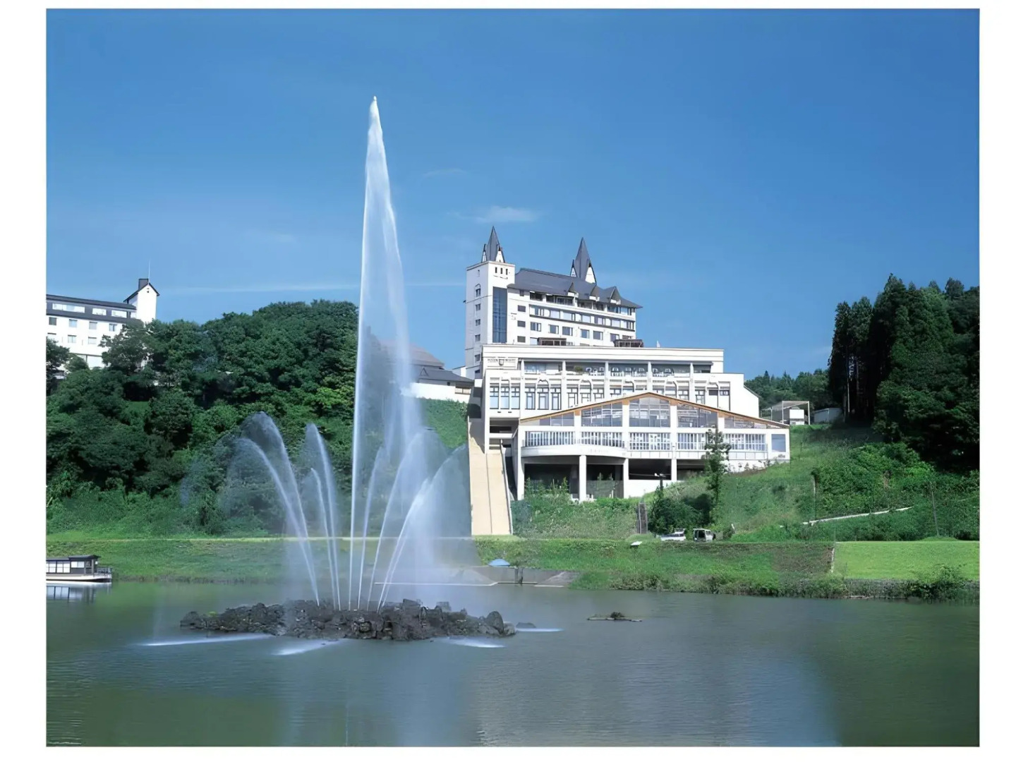 Royal Tainai Park Hotel