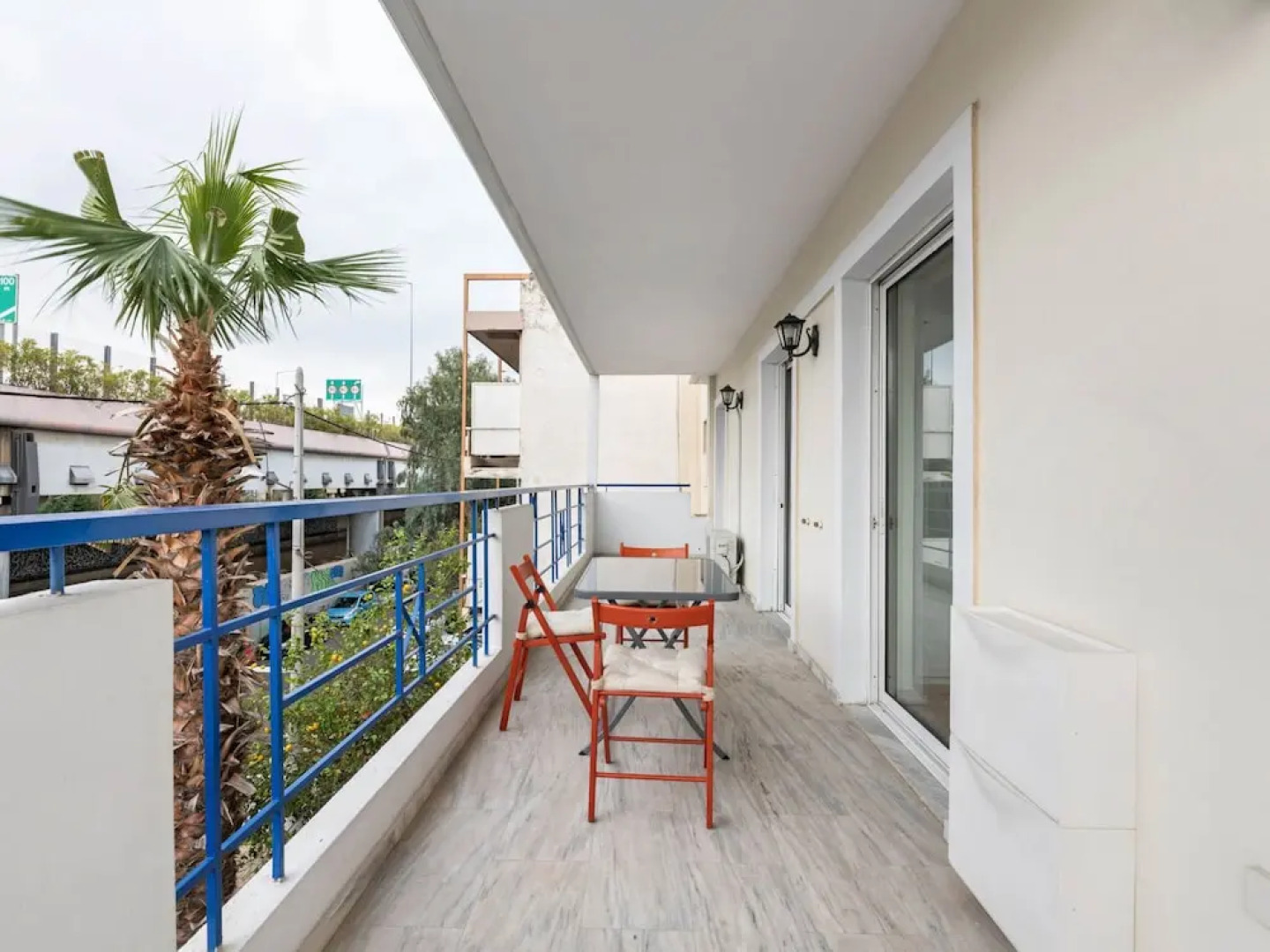Apartment in Piraeus Near Monastiraki Square