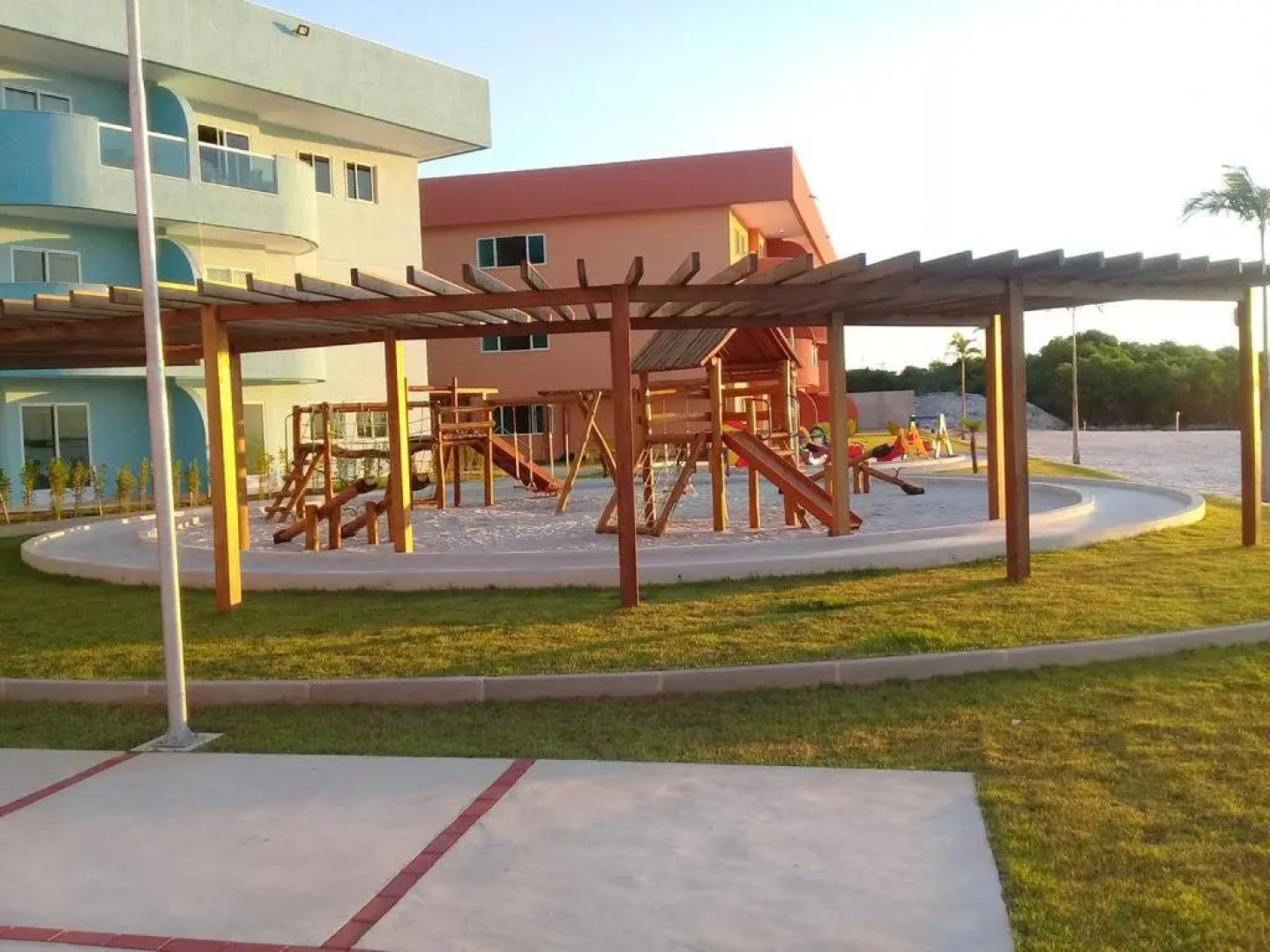 Golden Lake Residence