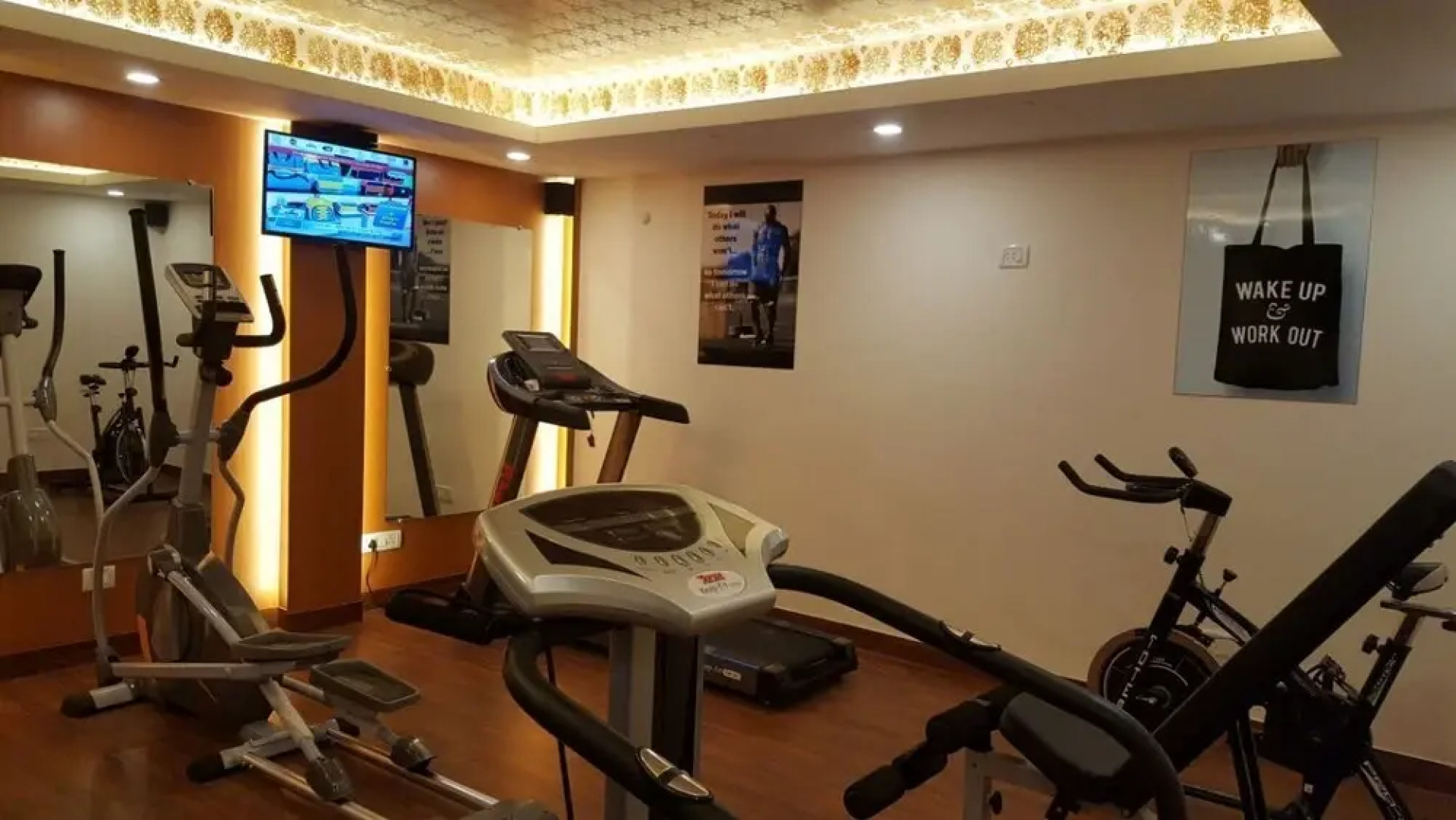 Grand Continental Hotel