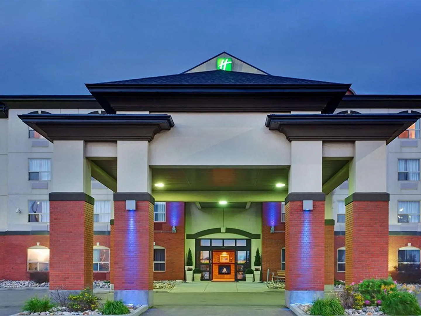 Holiday Inn Express & Suites Sherwood Park-Edmonton Area by IHG