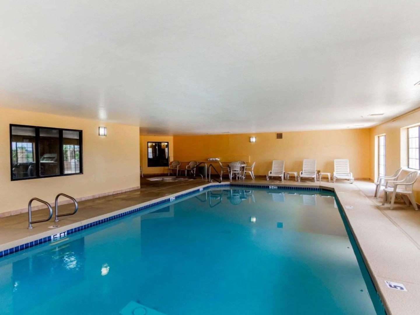 Comfort Inn & Suites Surprise Near Sun City West