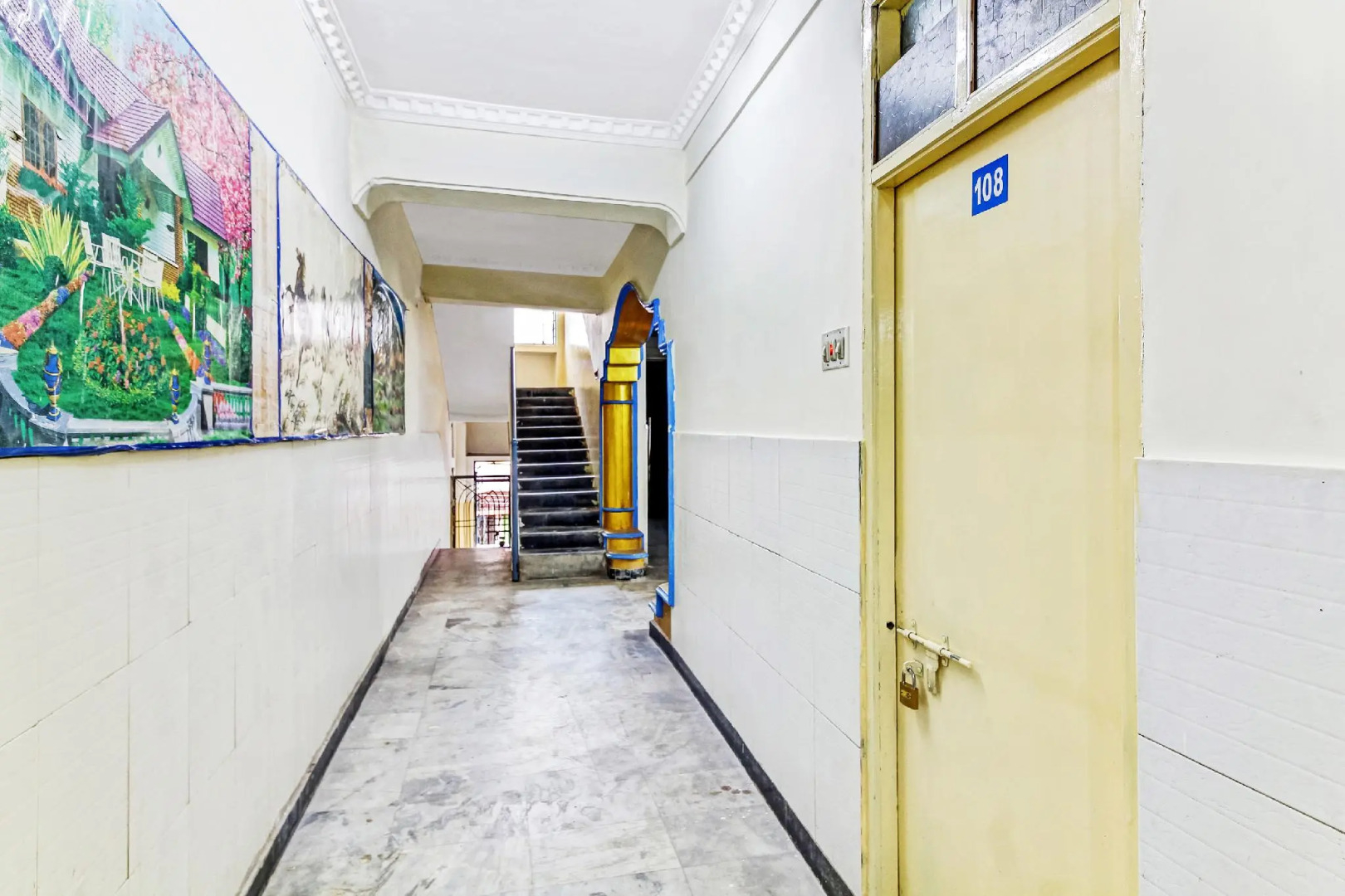 OYO 49125 Suraj Residency